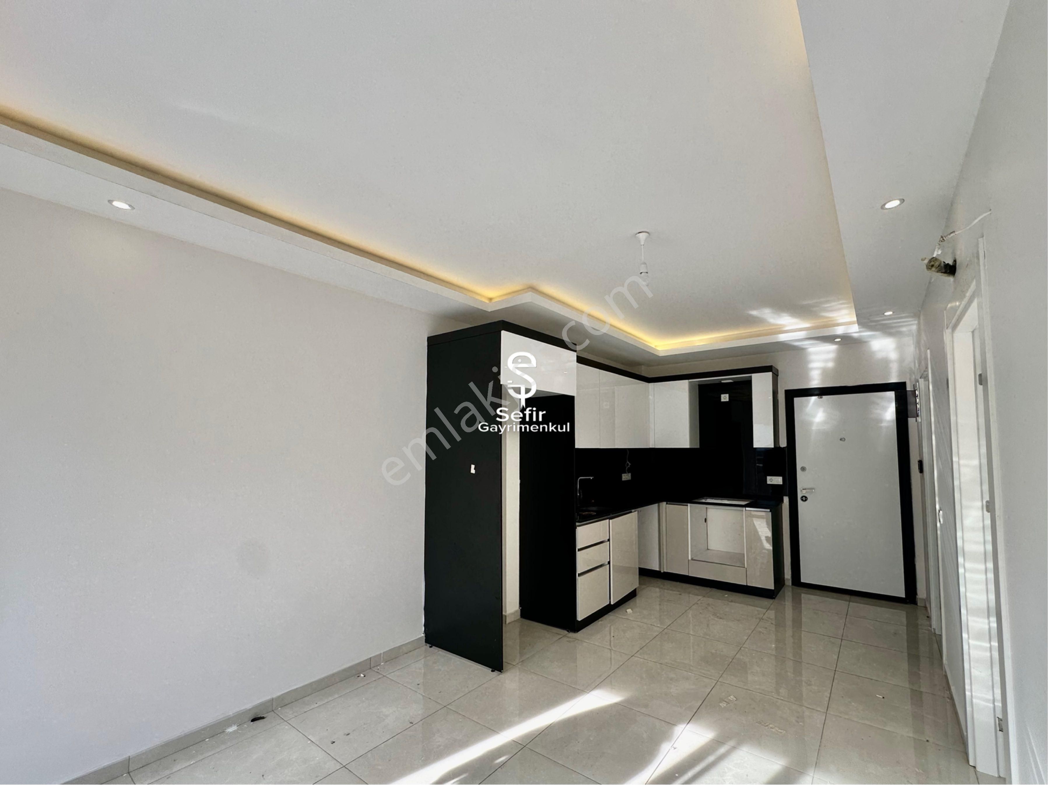 Alanya Oba'da Kiralık 1+1 Eşyasız Havuzlu Yeni Daire - Görsel 3