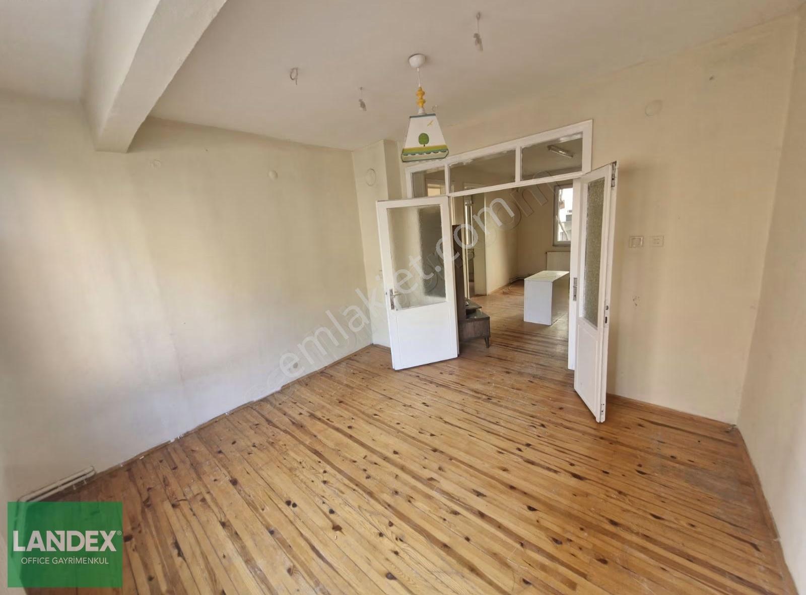 Landex'ten | 118 M² Arsa İçinde 2 Adet 90 M² Daireli Müstakil Ev - Görsel 19