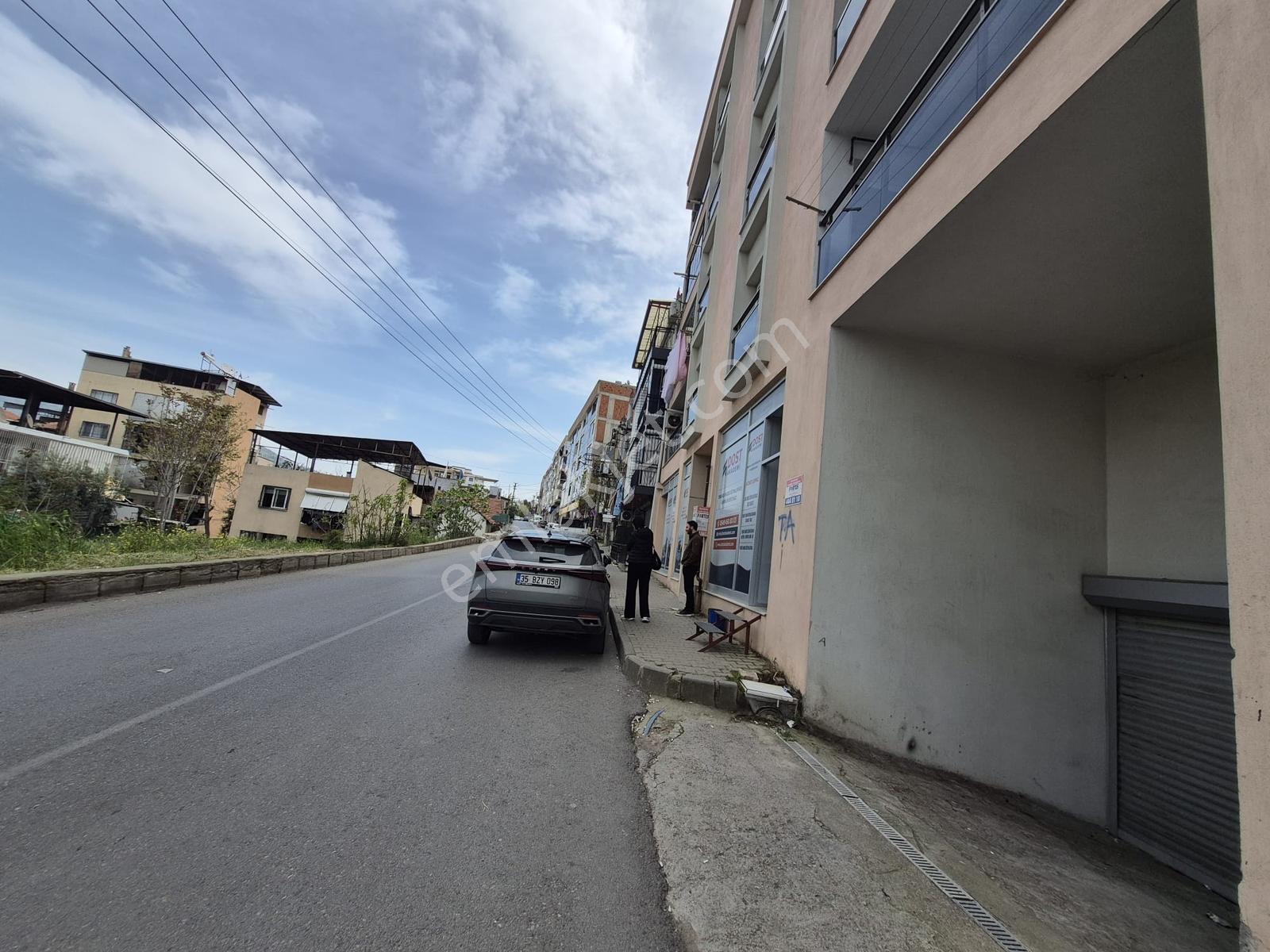 Bayraklı Emekmah.caddeüzeri/medical Park Hast.700met/315m2dükkan - Görsel 5