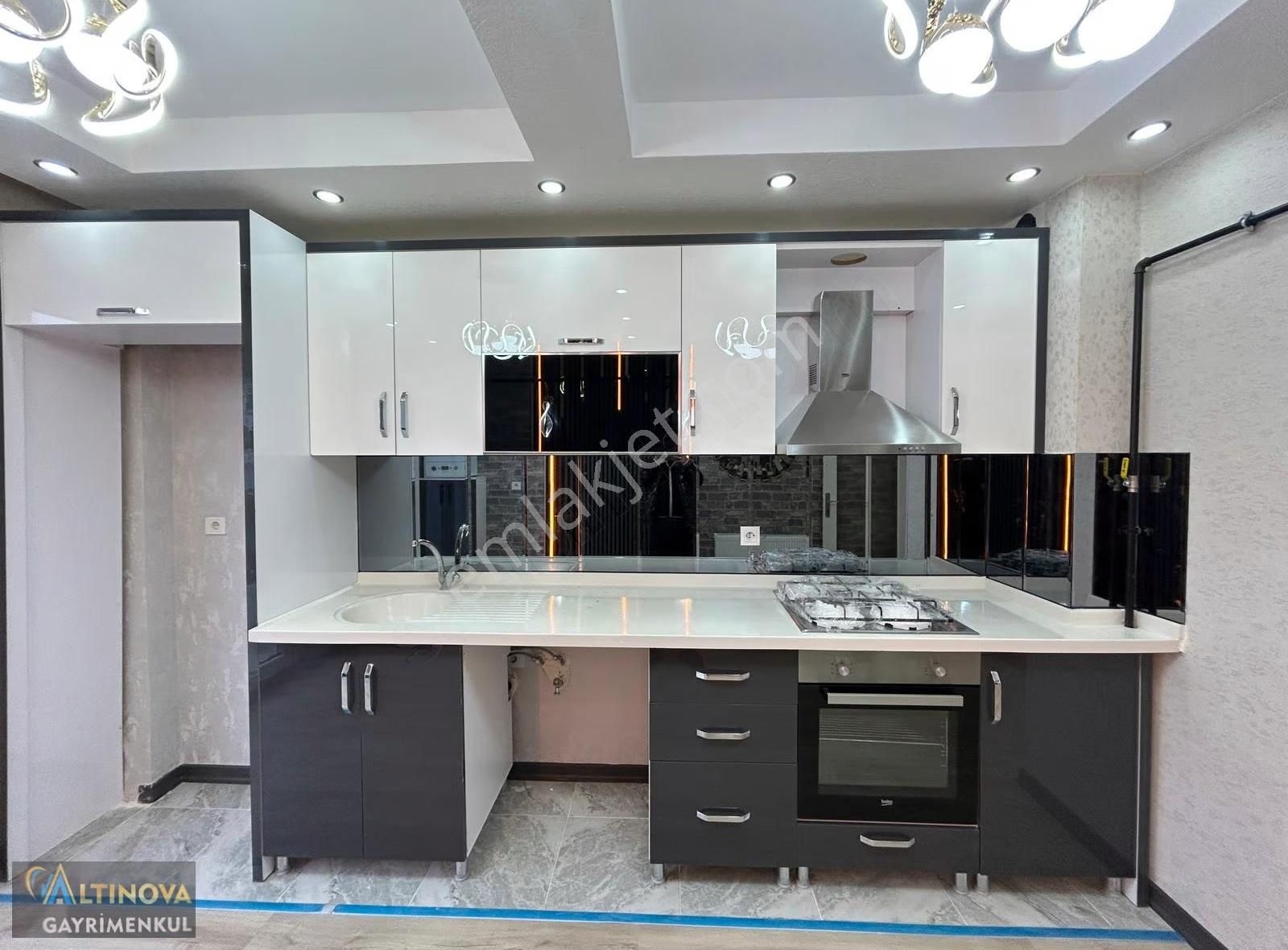 Keçiörende Delüx Yapılı Satılık 3+1 Fırsat Dairesi - Görsel 25