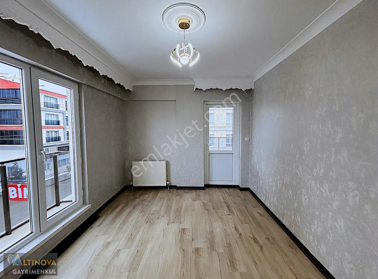 Keçiörende Delüx Yapılı Satılık 3+1 Fırsat Dairesi - Görsel 5