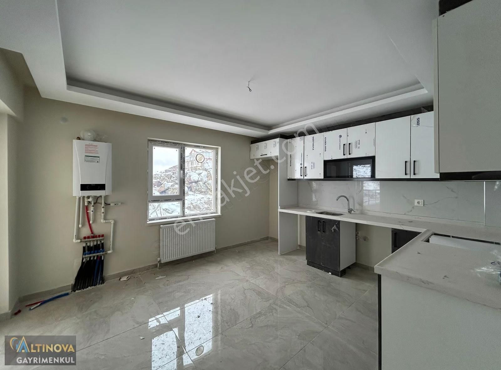 Keçiörende Geniş Sevenlere Özel Satılık Sıfır 3+1 Daire - Görsel 15