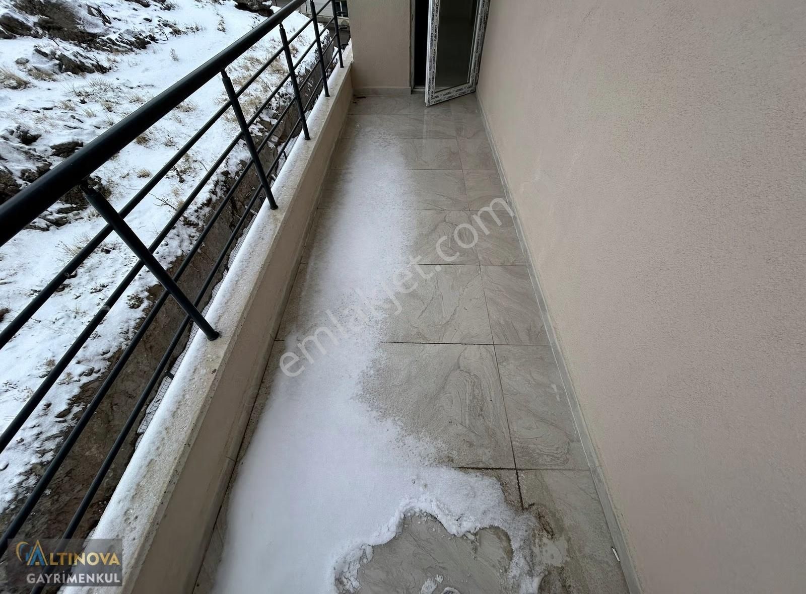 Keçiörende Geniş Sevenlere Özel Satılık Sıfır 3+1 Daire - Görsel 27