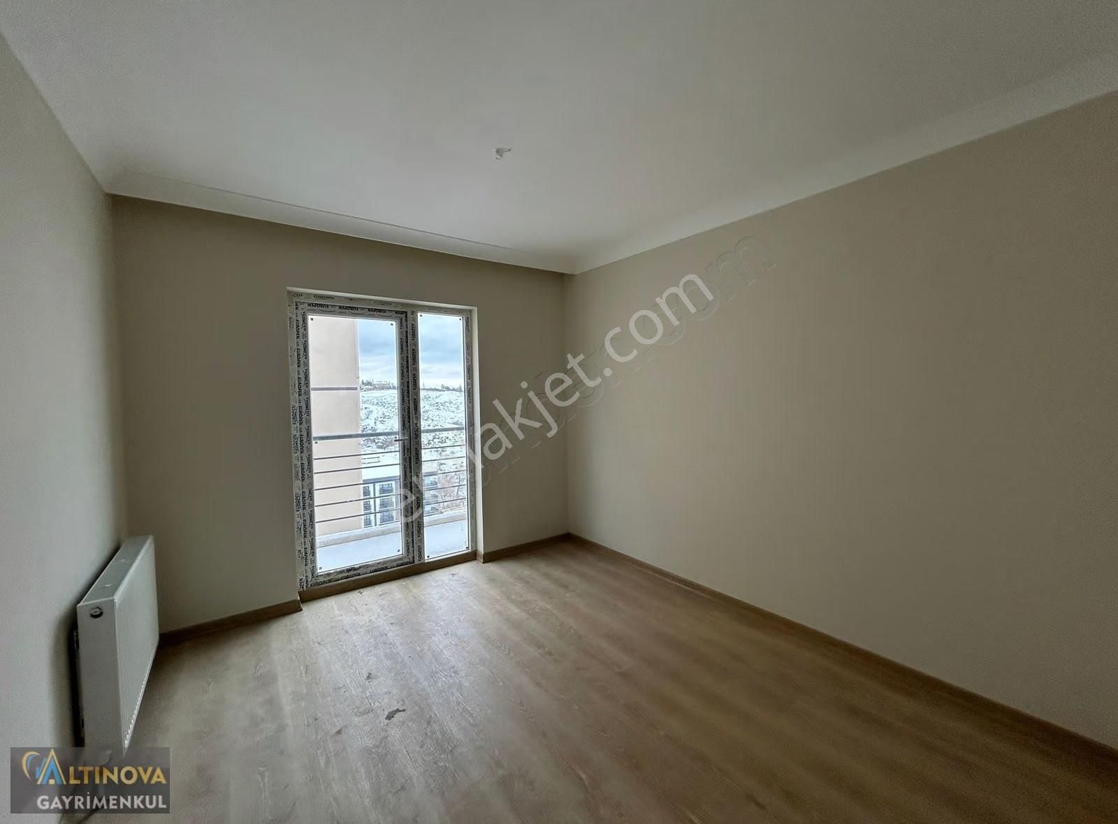 Keçiörende Geniş Sevenlere Özel Satılık Sıfır 3+1 Daire - Görsel 19