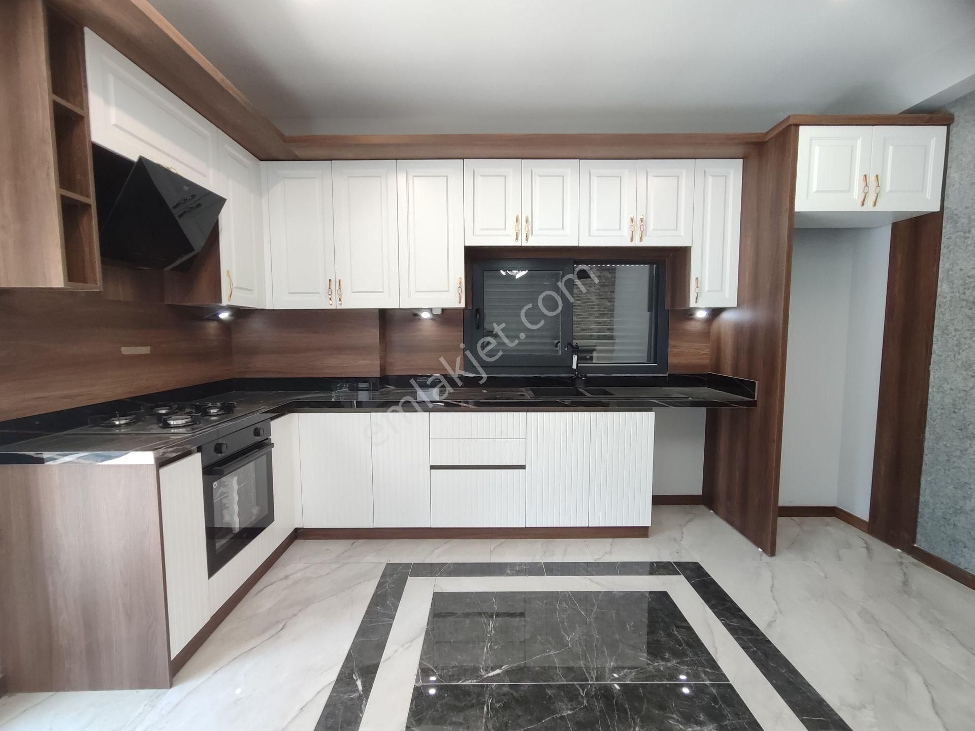 Kardeş'ten Güre'de Bahçeli Süper Lüks Tam Müstakil 3+1 Villa - Görsel 7