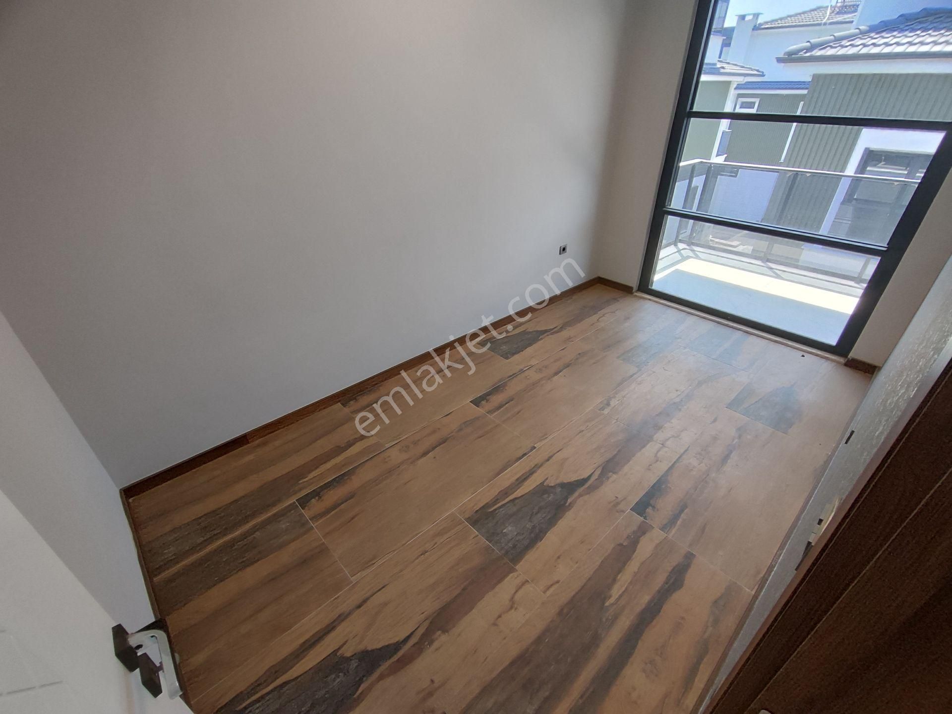 Kardeş'ten Güre'de Bahçeli Süper Lüks Tam Müstakil 3+1 Villa - Görsel 30