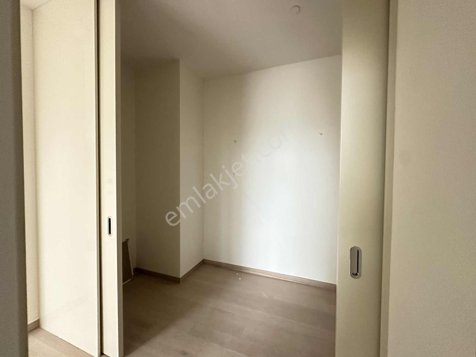 Fdn'den Çiftçi Towers Kiralık Yüksek Kat 3.5+1 Boğaz Manzaralı - Görsel 3