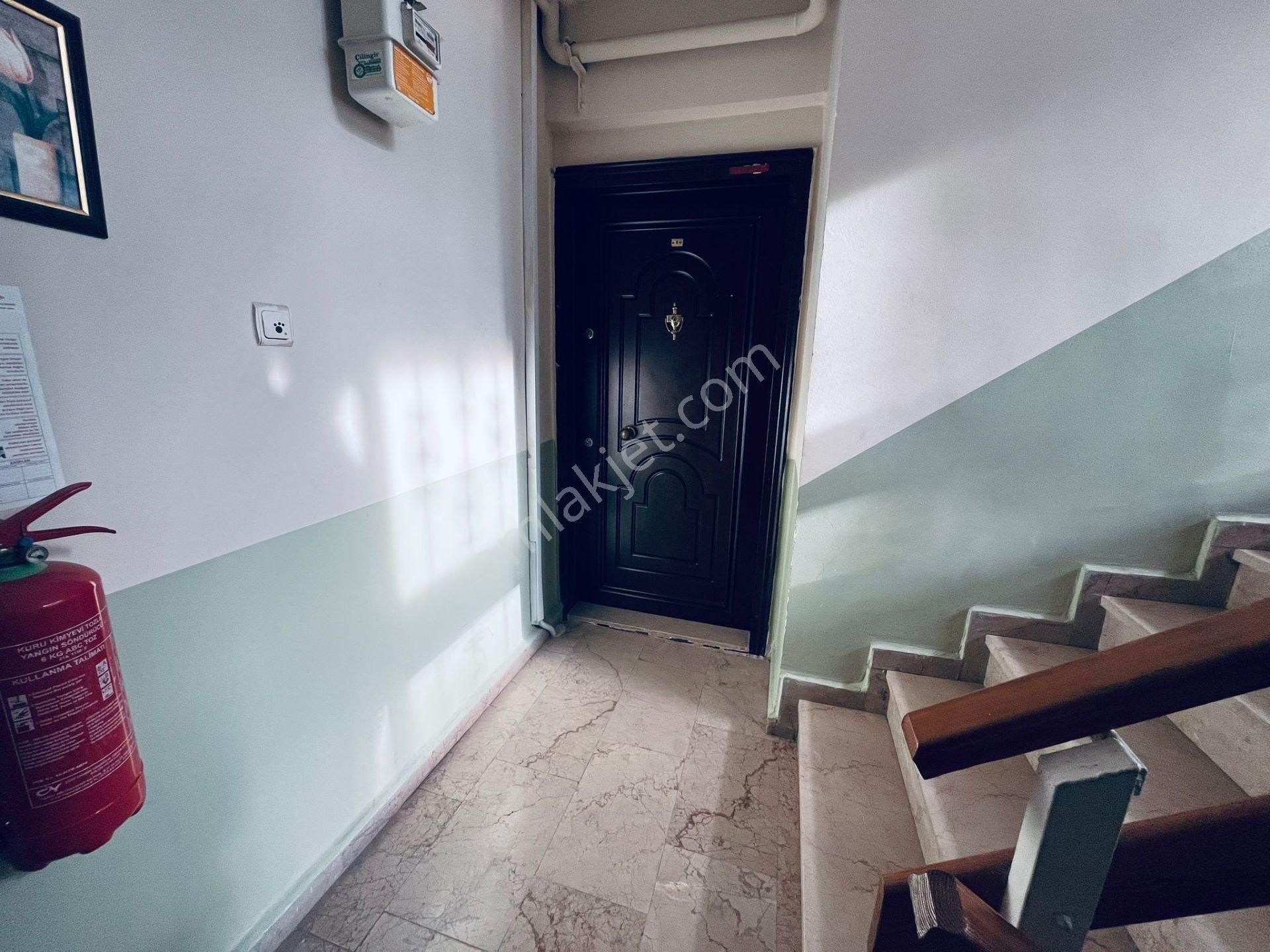 Mudanya Yeni Mh. Kiralık 3+1 Masrafsız Geniş Daire - Görsel 4