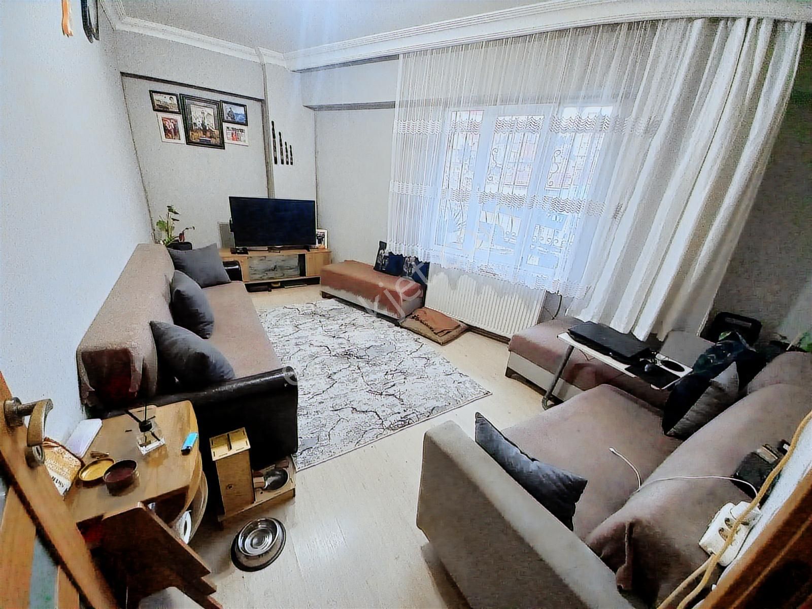 Şeref Emlak Satılık Daire 2,900,000 Tl