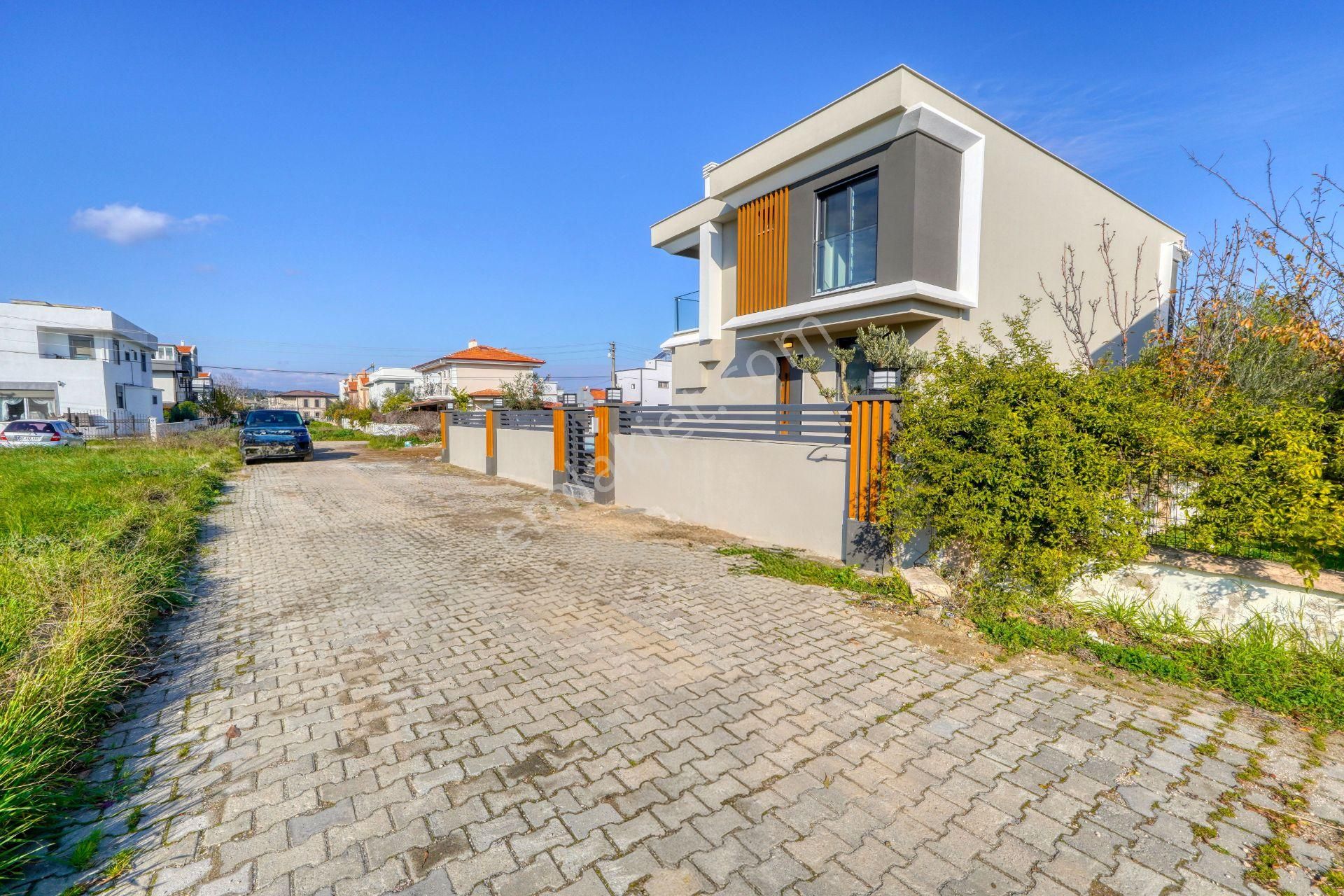 Keller Williams Ad Team'den Müstakil Havuzlu Villa - Görsel 3