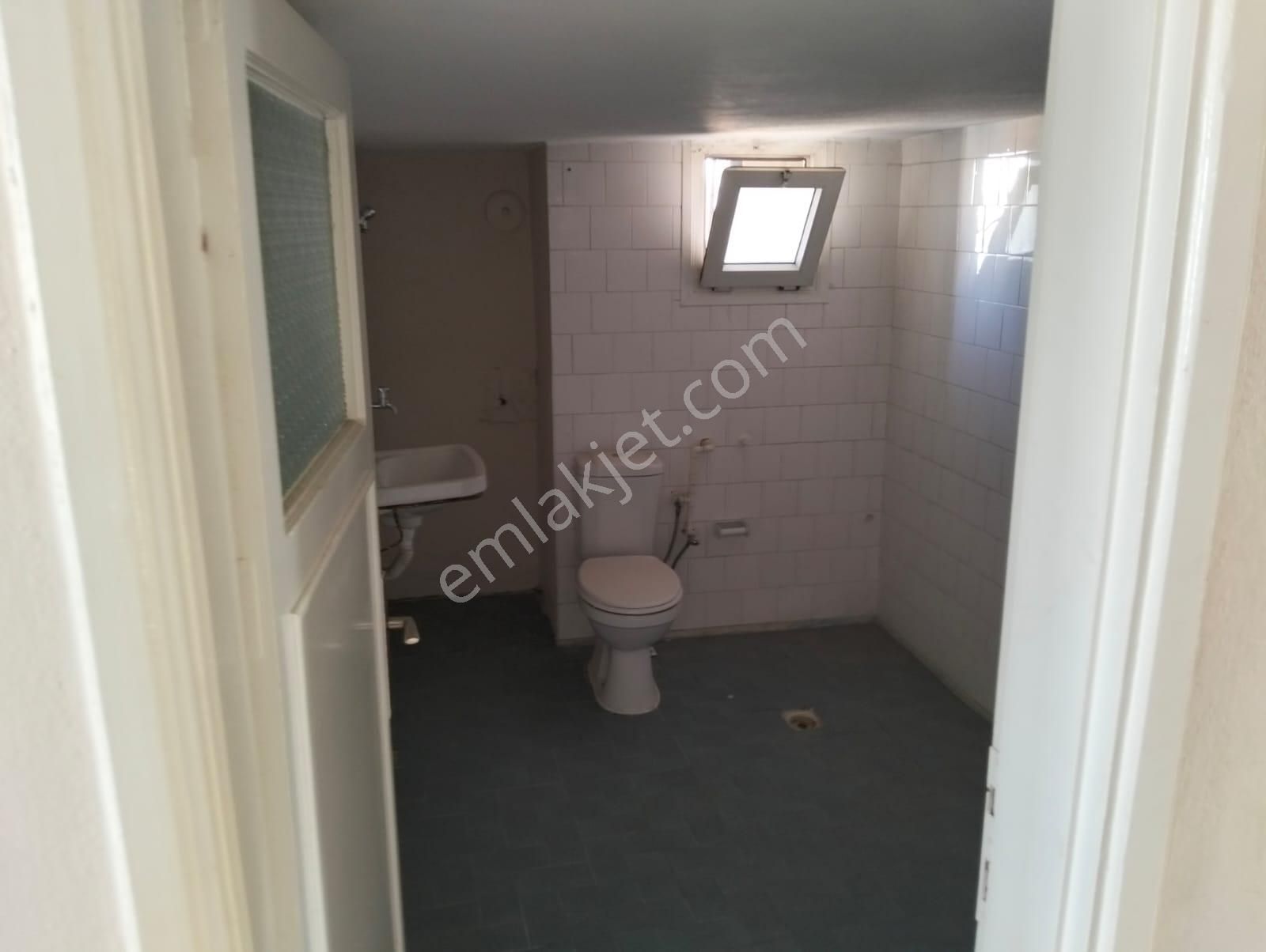 3+1 Satılık Hastaneler Kavş Yakını Apart Vb Yatırımlık 7250000 - Görsel 11