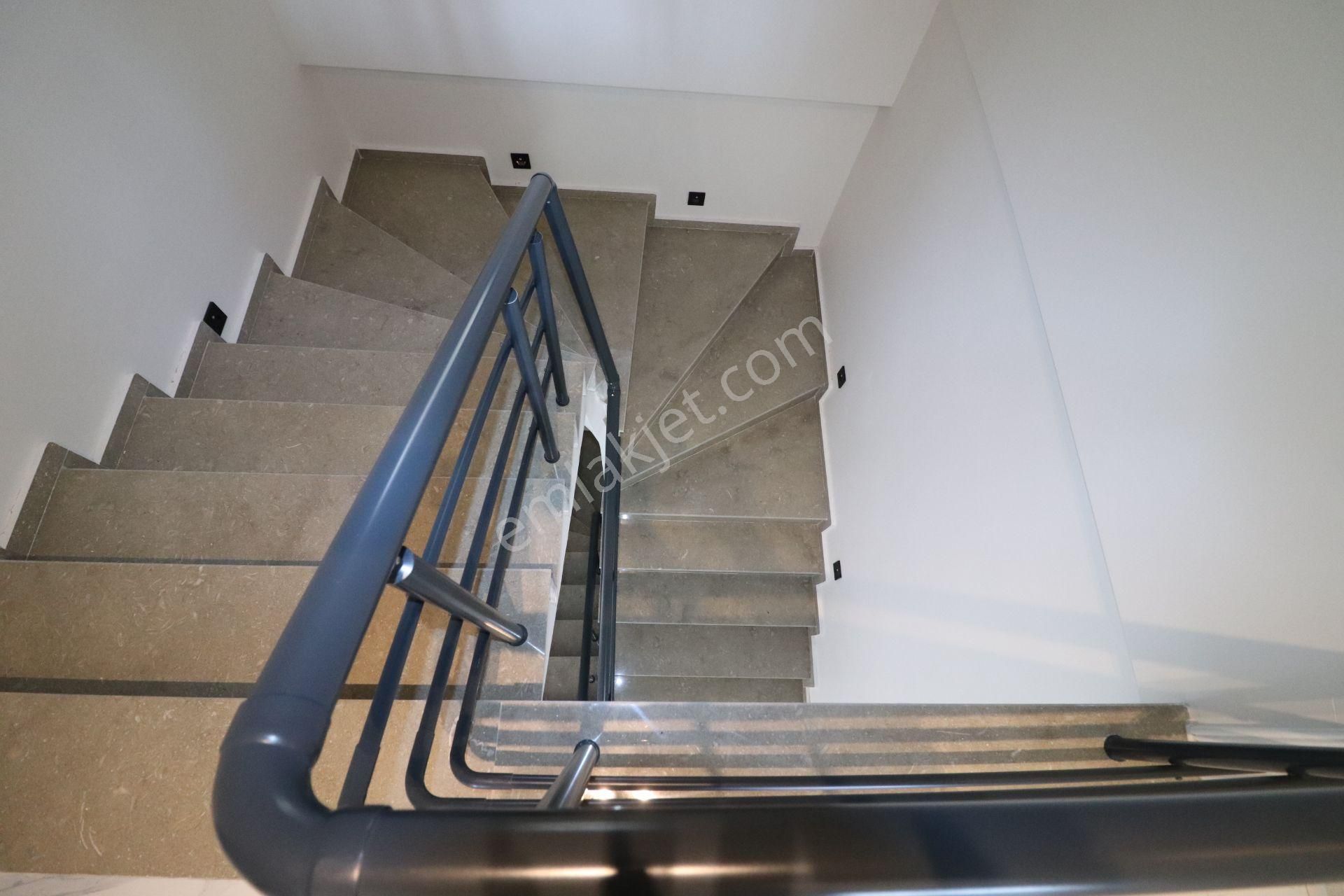 Gürede Şehrin Gürültüsünden Uzakta Doğayla Baş Başa 7+1 Villa - Görsel 18