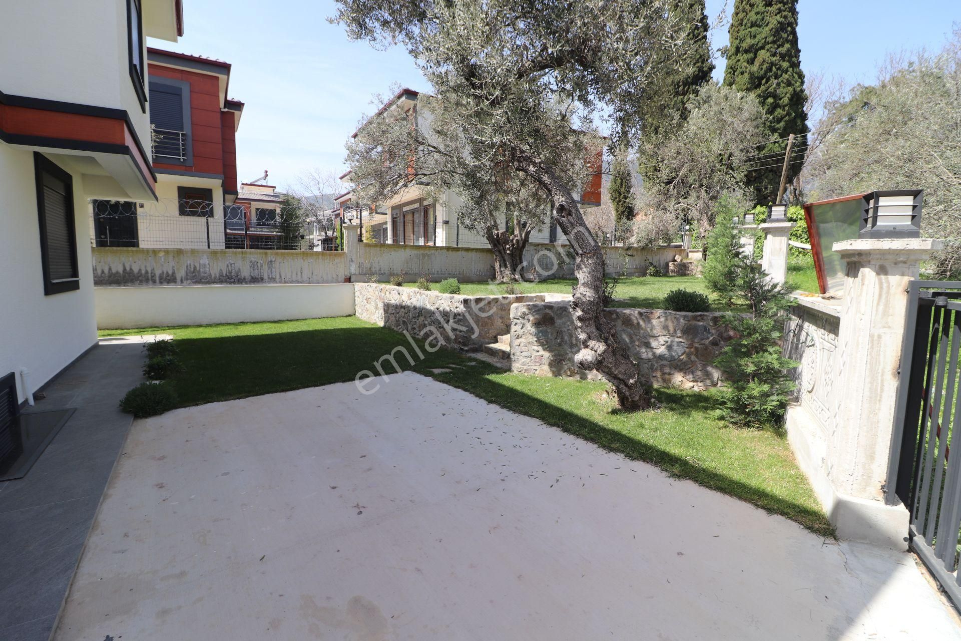 Gürede Şehrin Gürültüsünden Uzakta Doğayla Baş Başa 7+1 Villa - Görsel 3