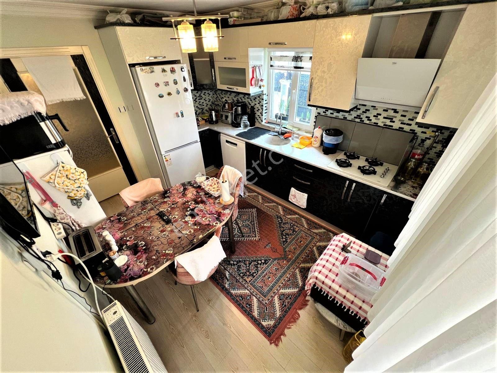 🟠🟠alfa'dan Burhaniye'de Müstakil Yaşam Sevenlere! Bahçeli 3+1 Ayrı Mutfak Ev - Görsel 4