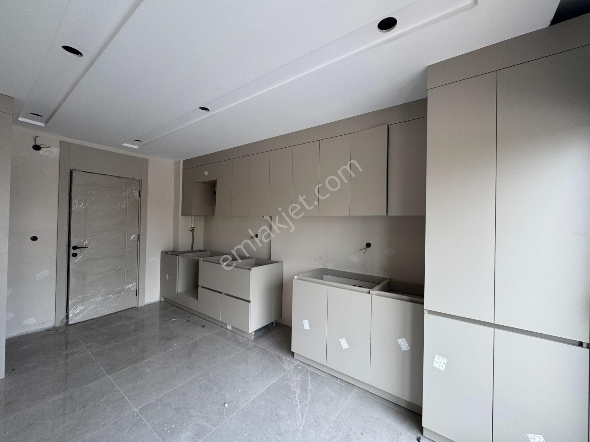 Kızıltoprakta Yerden Isıtmalı G.odalı Geniş Lüks 3+1 'ler - Görsel 4