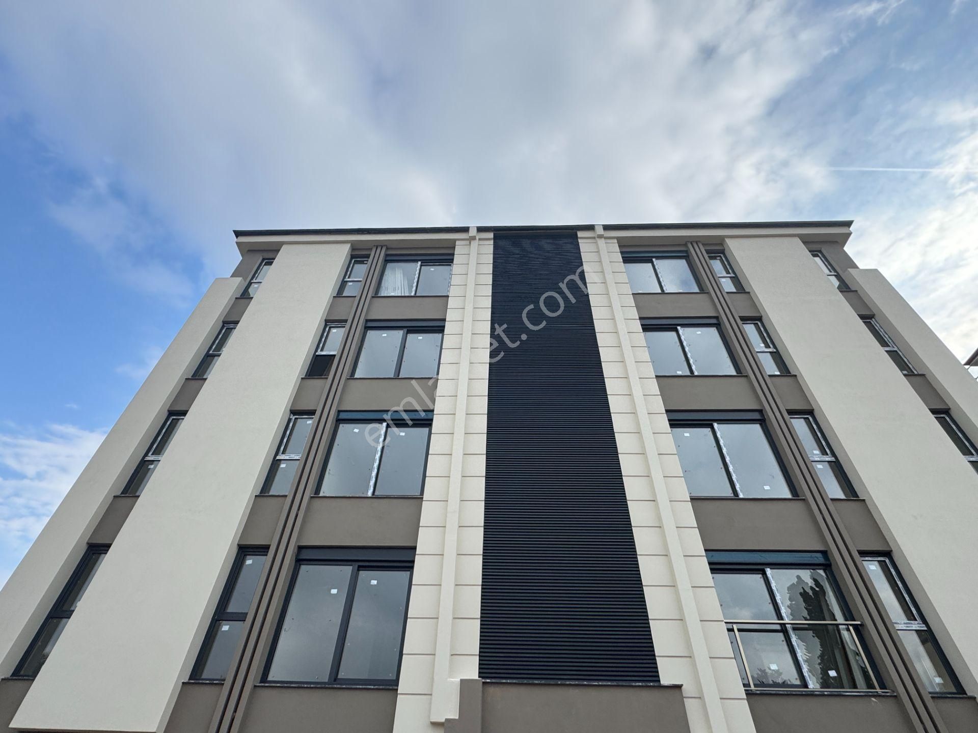 Kızıltoprakta Yerden Isıtmalı G.odalı Geniş Lüks 3+1 'ler - Görsel 27