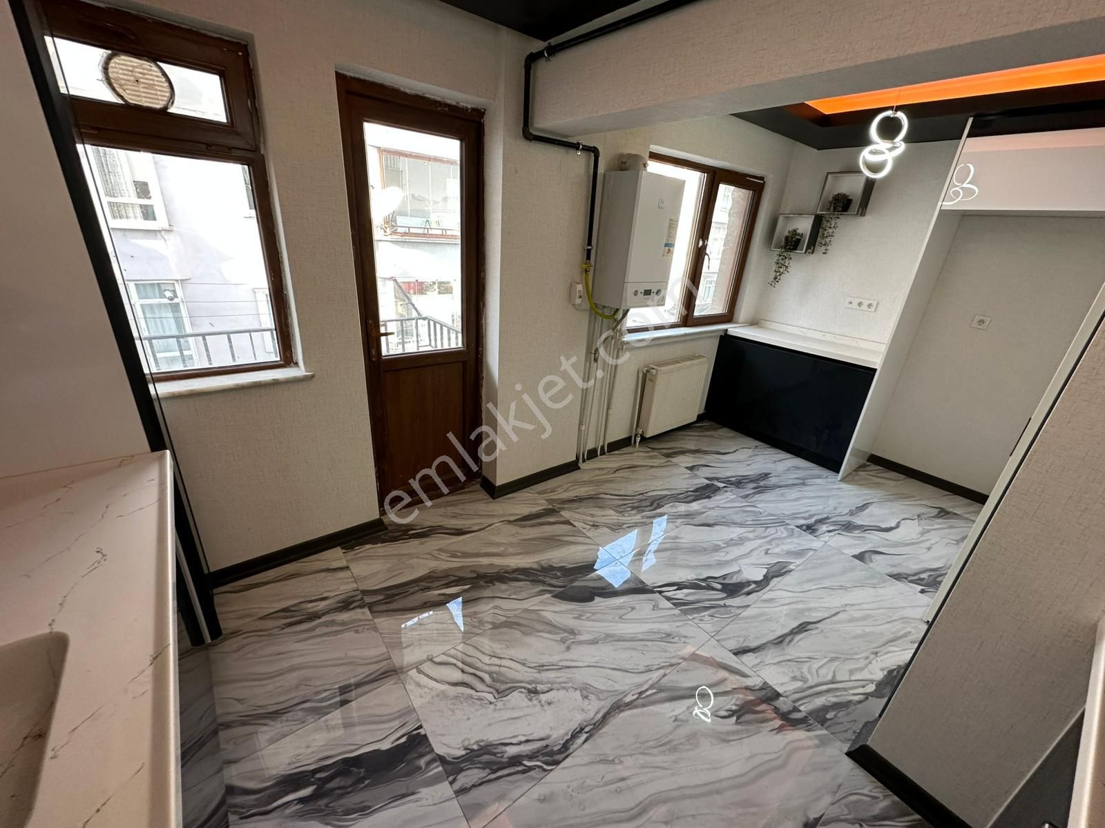 Akşemsettin Mh^de Bağımsz 3 Balkonlu Ultra Lüx Yapılı 4+1 Rüya Gibi Teras ! - Görsel 6