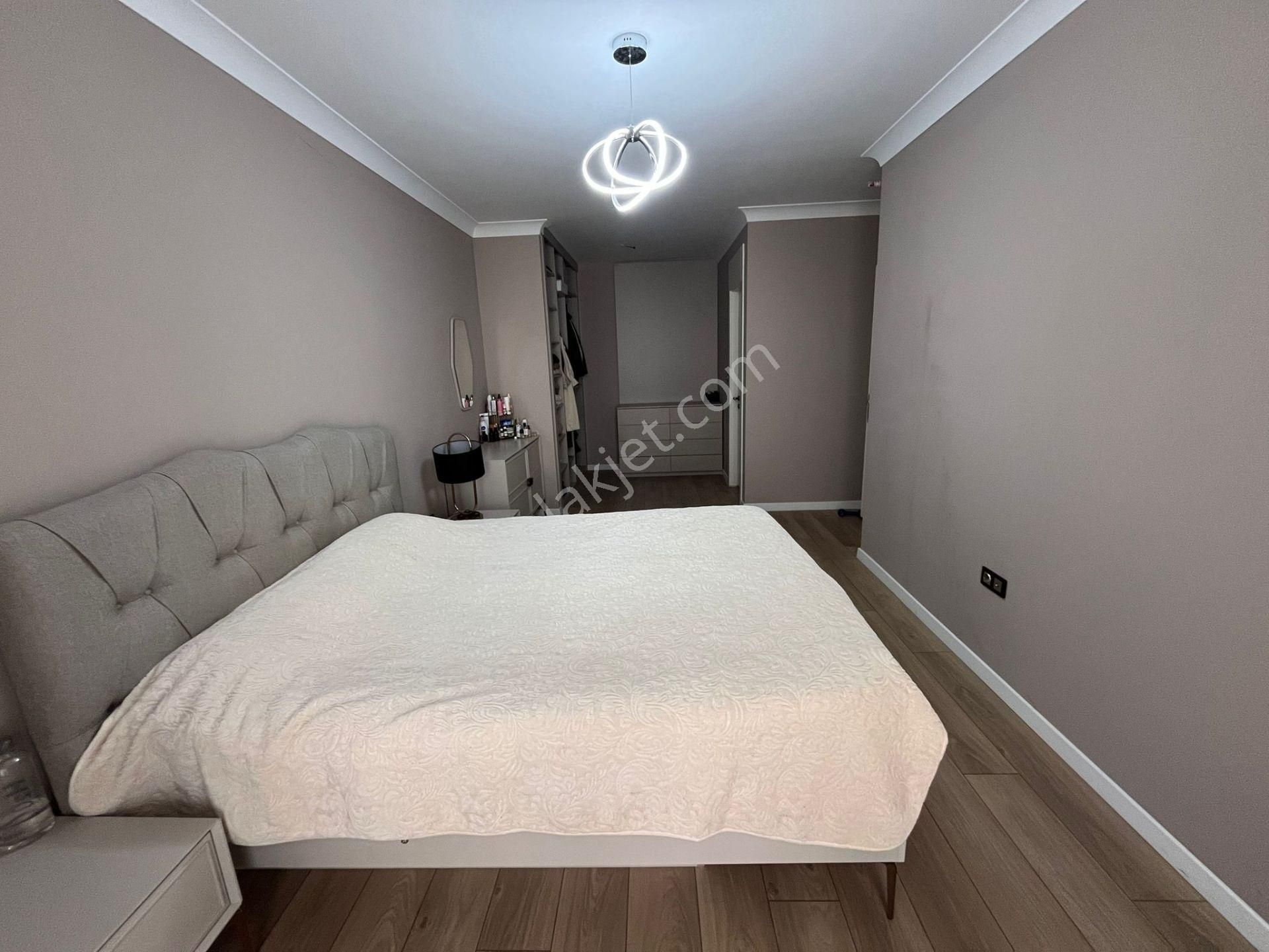 Ovacık Cepheli Bulvar Yakını Katta Lüx Yapıda Satılık 4+1 - Görsel 29