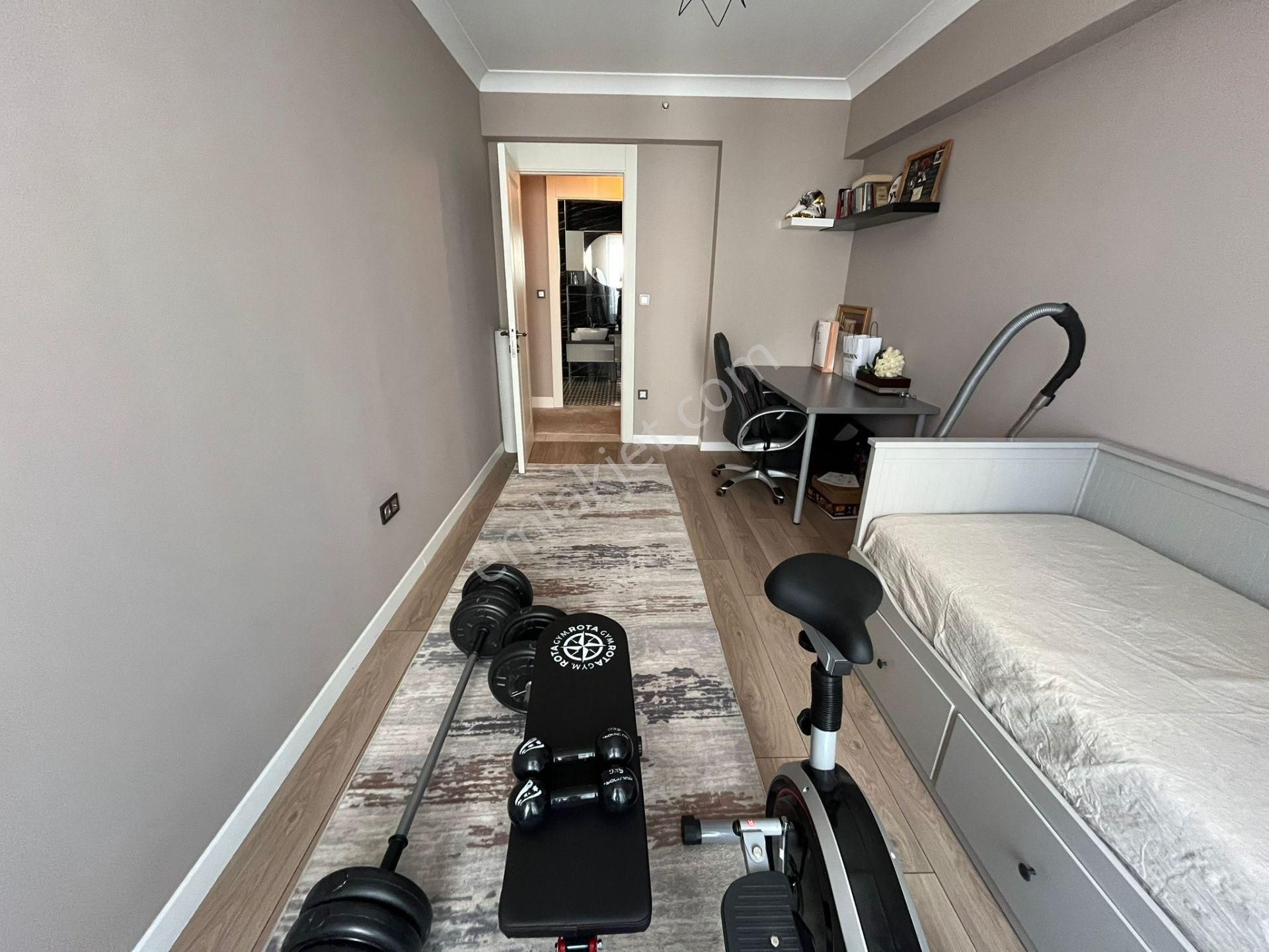 Ovacık Cepheli Bulvar Yakını Katta Lüx Yapıda Satılık 4+1 - Görsel 21