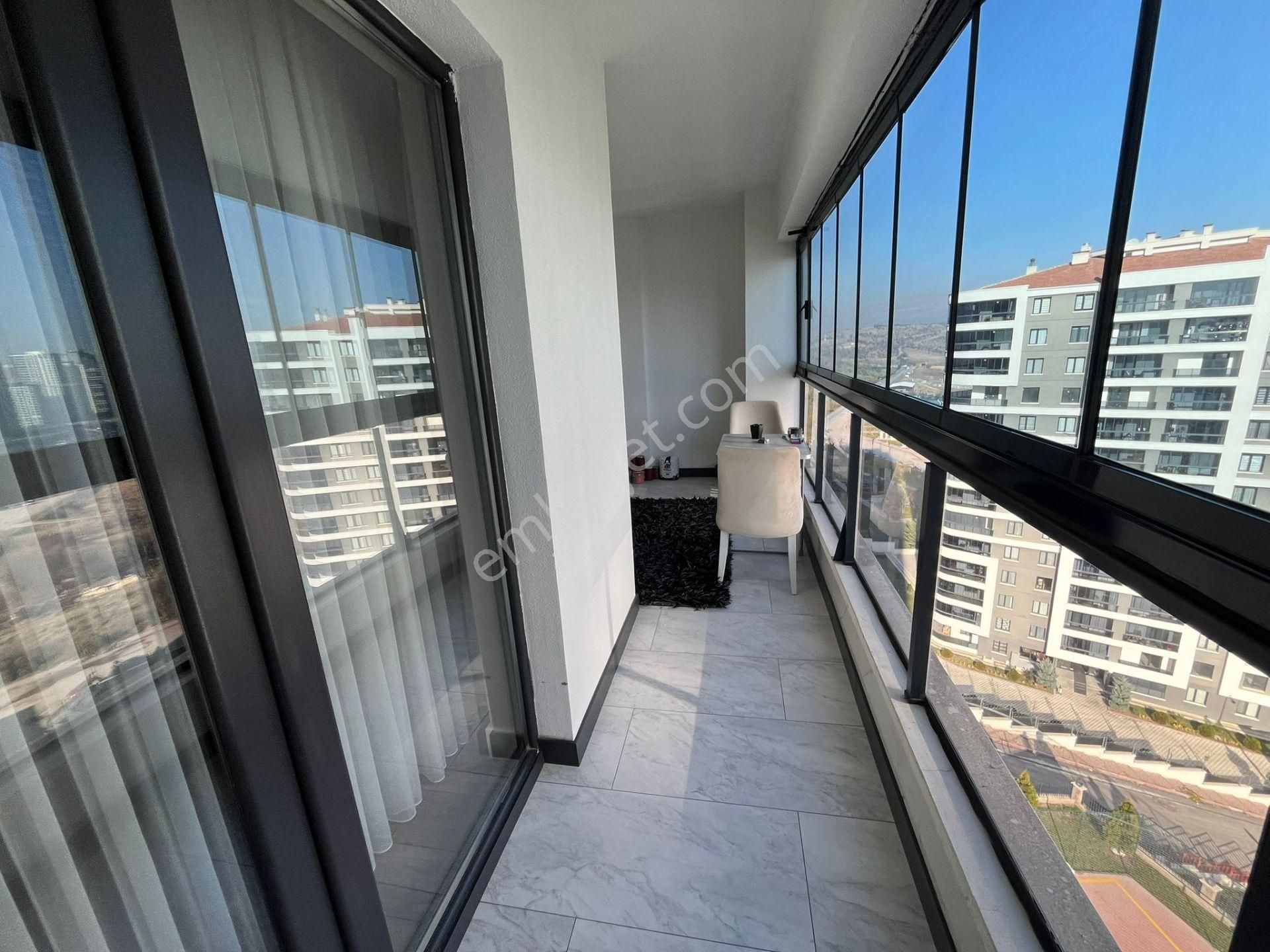 Ovacık Cepheli Bulvar Yakını Katta Lüx Yapıda Satılık 4+1 - Görsel 13