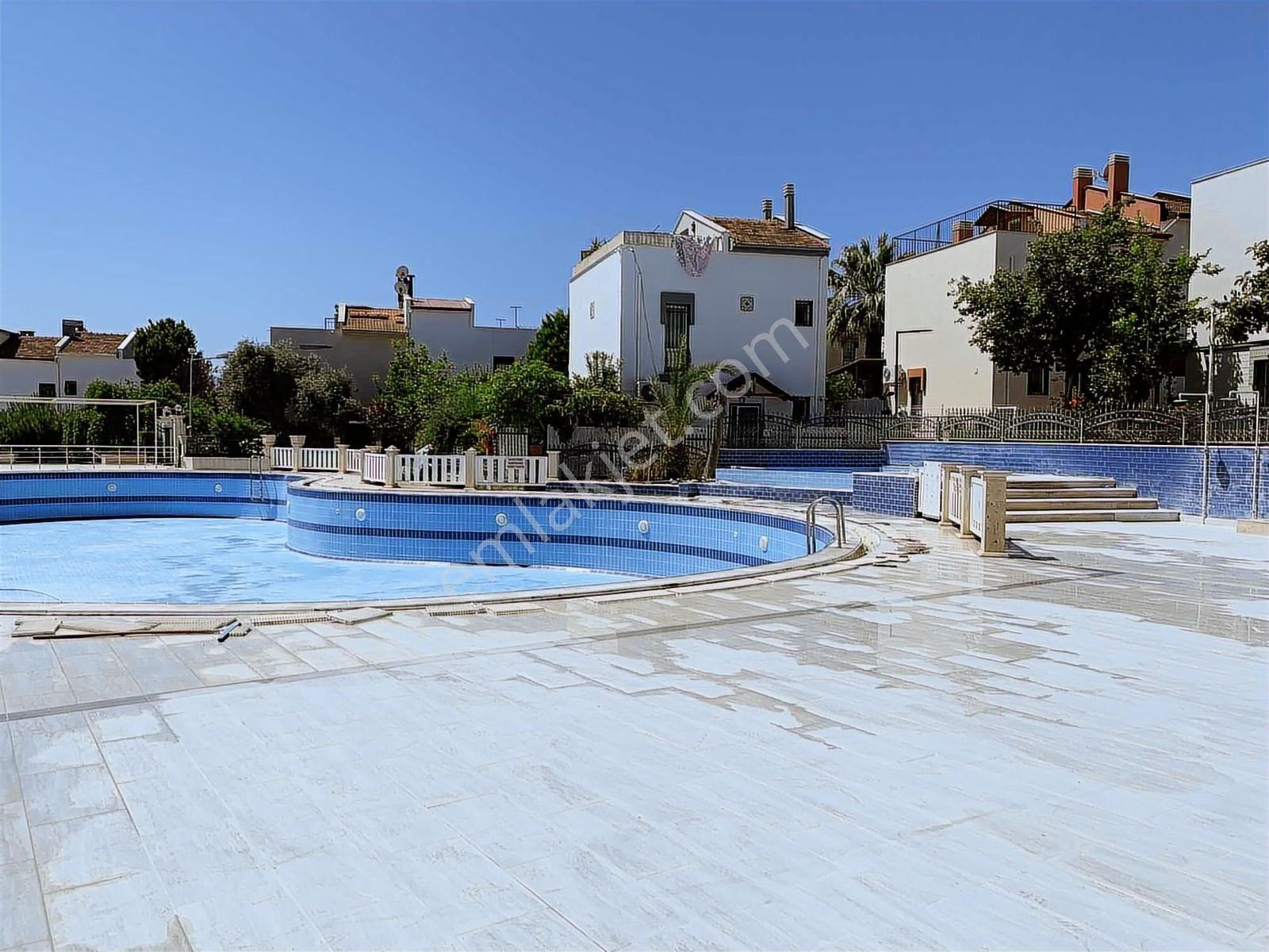 Kuşadası Kadınlar Denizi Bölgesinde 4+1 Satılık Tripleks - Görsel 11