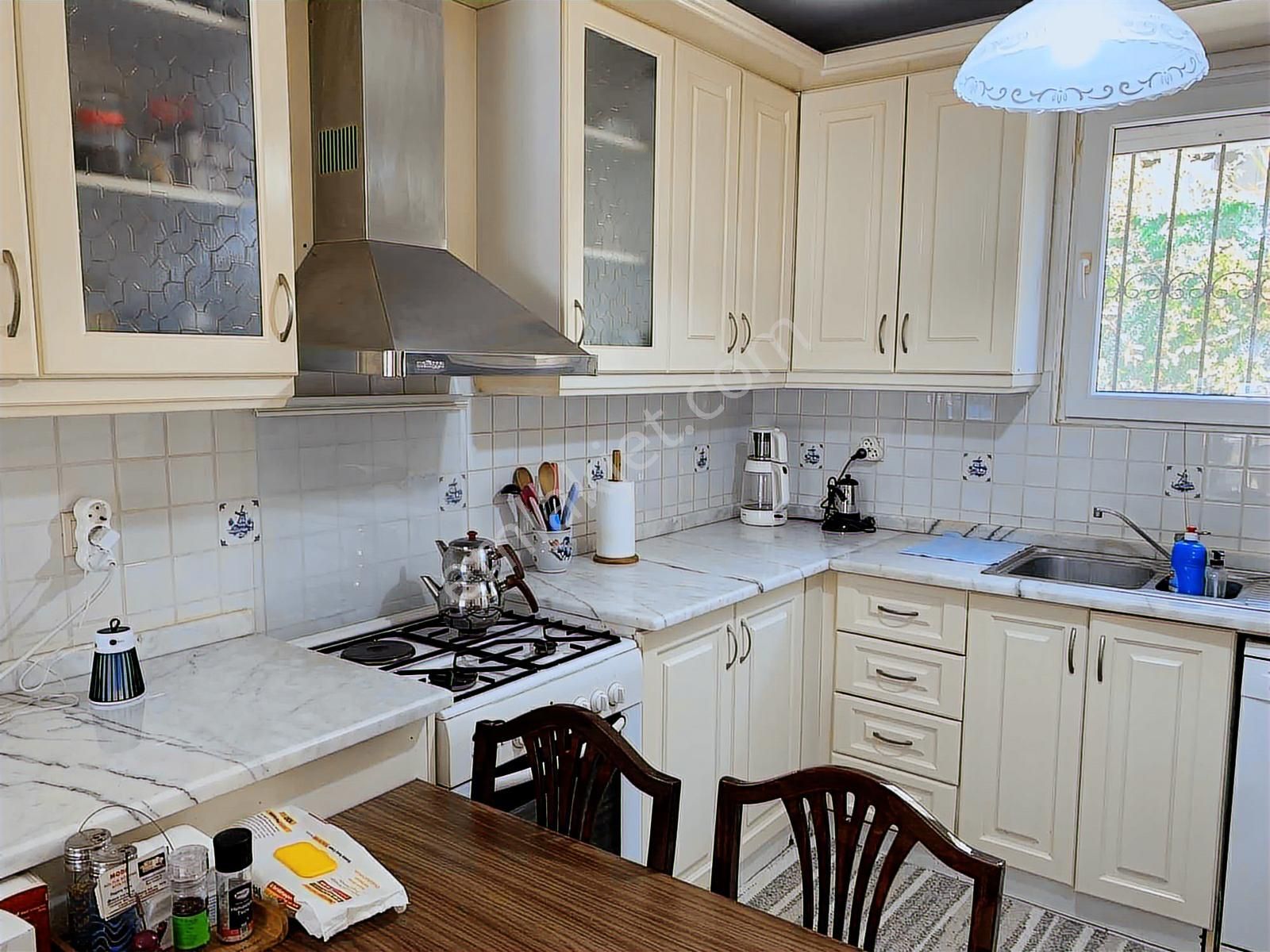 Kuşadası Kadınlar Denizi Bölgesinde 4+1 Satılık Tripleks - Görsel 17