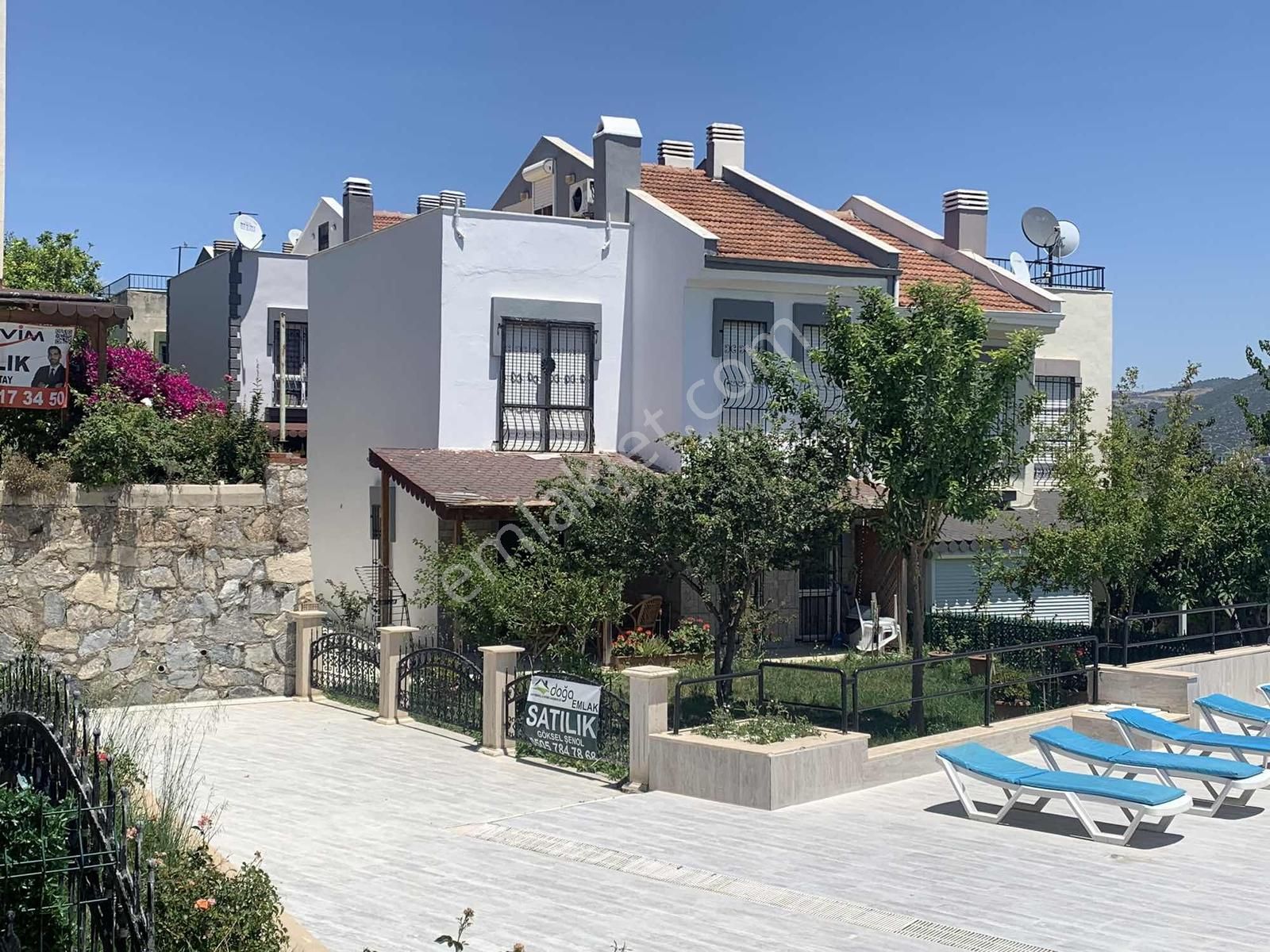 Kuşadası Kadınlar Denizi Bölgesinde 4+1 Satılık Tripleks - Görsel 31