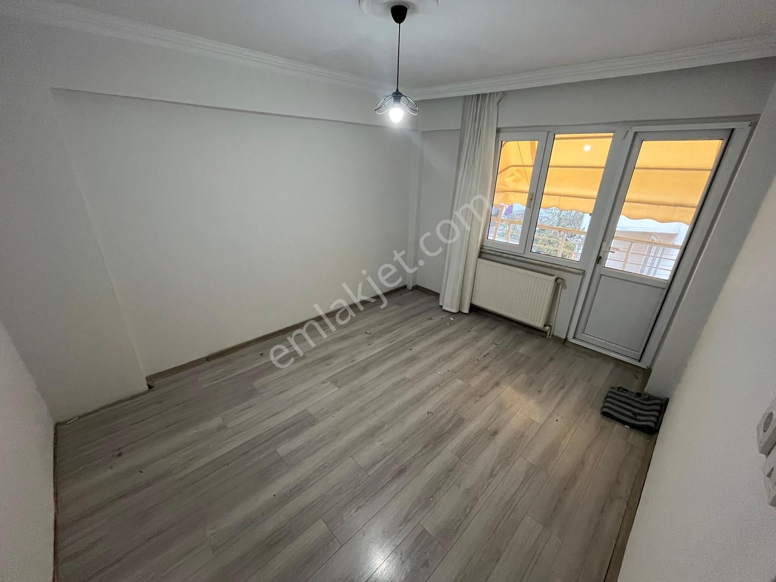 Tokdemir Gayrimenkul'den Merkeze Yakın Masrafsız Kiralık Daire - Görsel 17