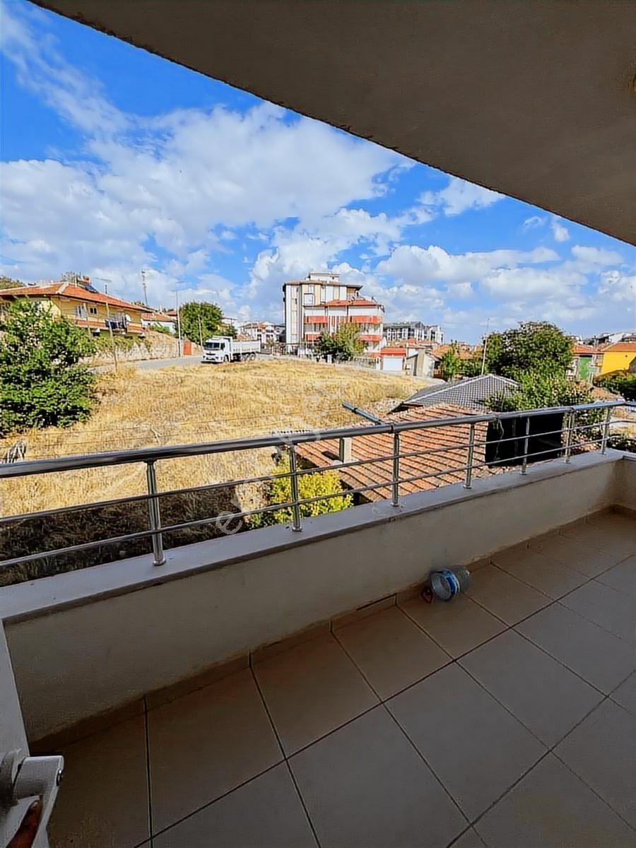 Çarşı Merkezinde Ara Kat 3+1 Hesaplı Daire - Görsel 9