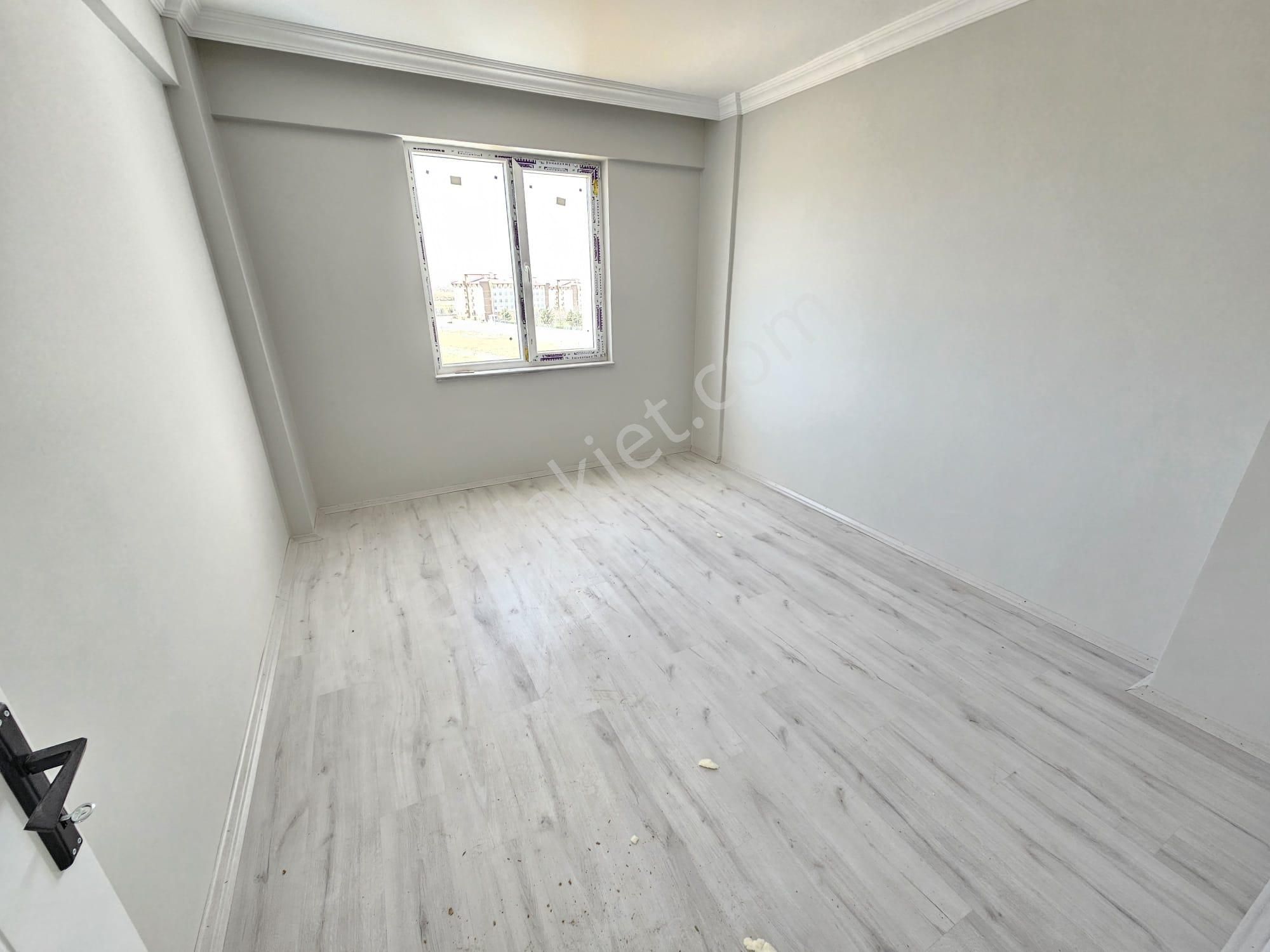 Diş Hastanesi Yanı 1+1 Geniş Sıfır Satılık Daire - Görsel 2