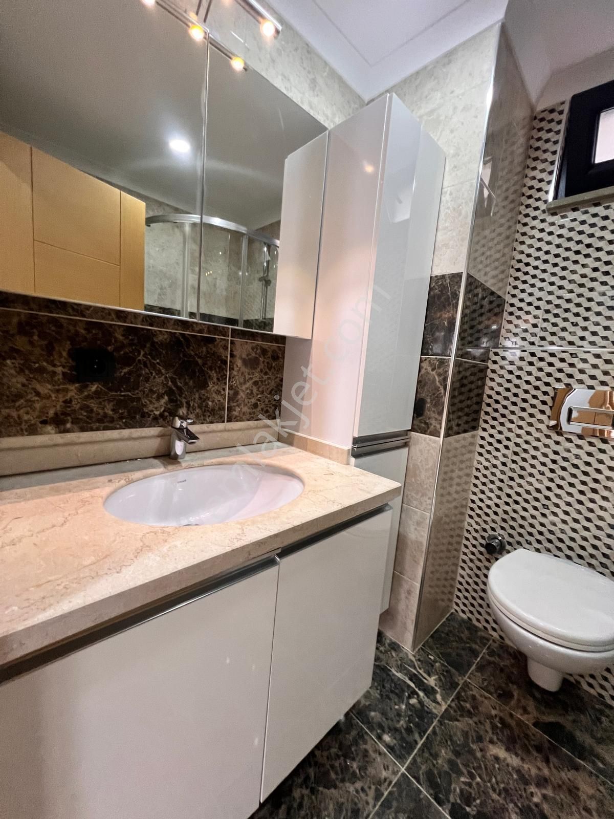 Kaçmaz'dan İdealtepe Koruya Komşu Ön Cephe 3+1 Daire - Görsel 35