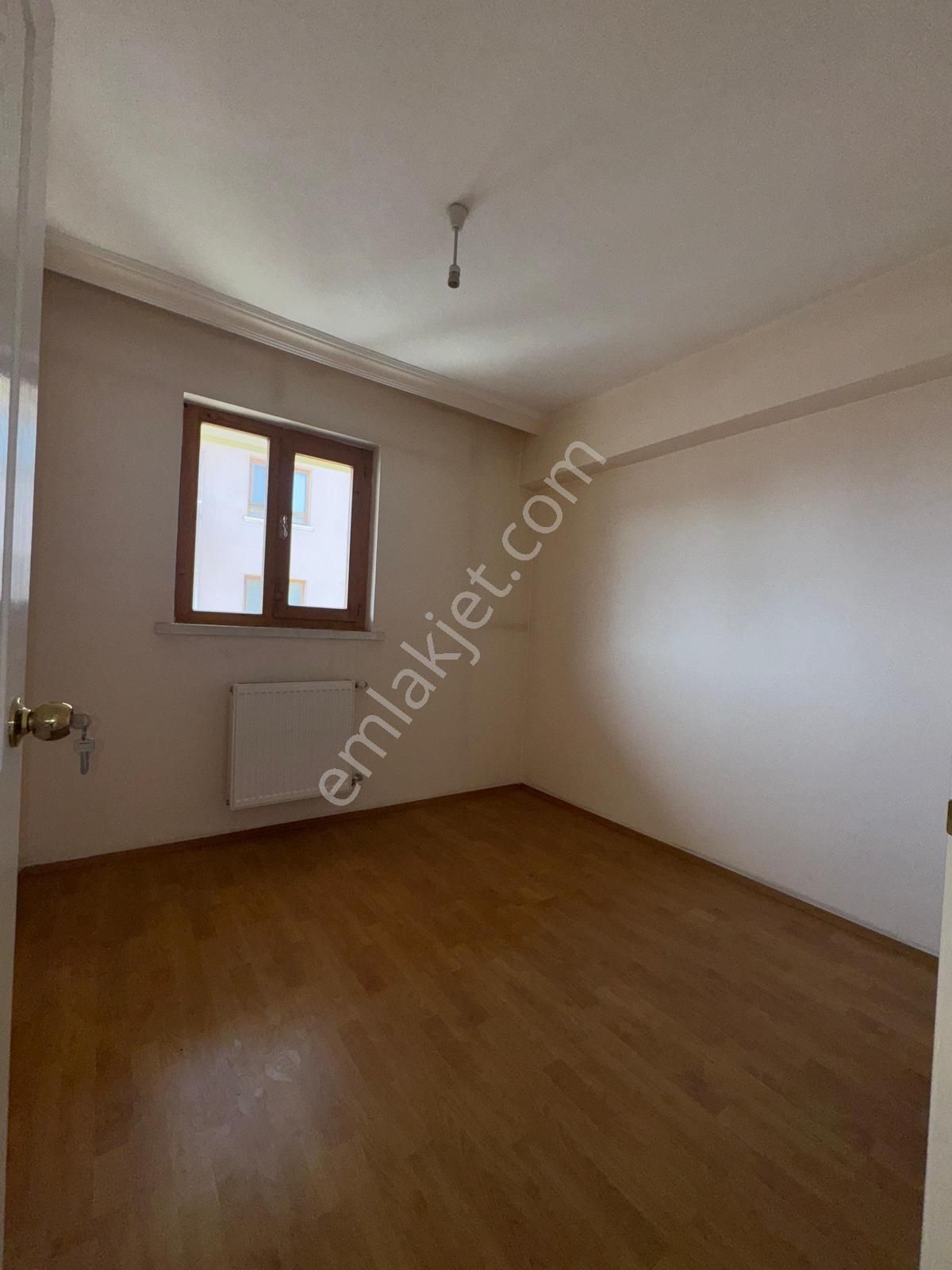 Merkez Emlak Plevne Cd Üstü 3+1 1 Kat Asansörlü 20 Yıl İskanlı - Görsel 17