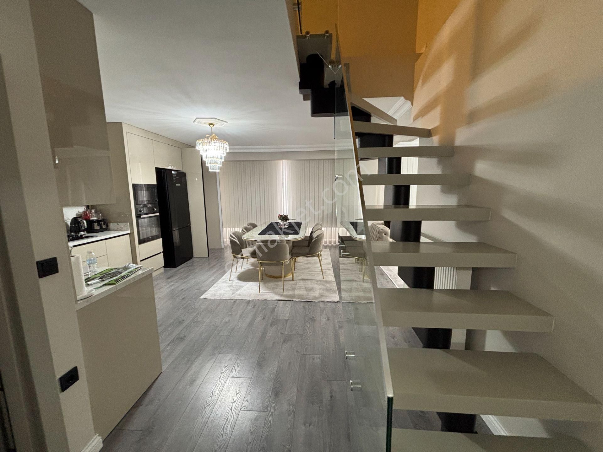 İçi Lüks Yapılı Konyaaltı Cadde Arkası Dubleks Daire - Görsel 5