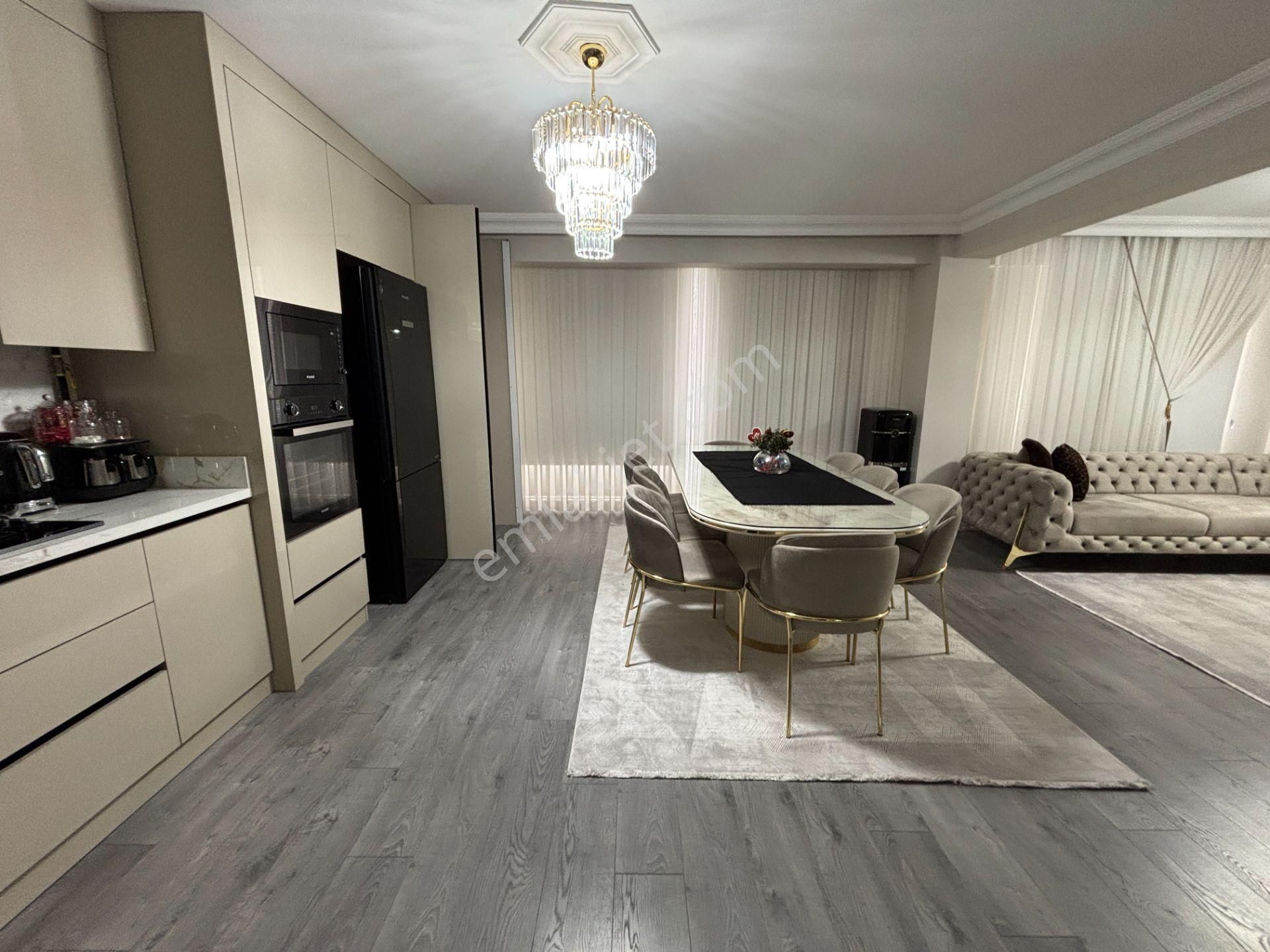 İçi Lüks Yapılı Konyaaltı Cadde Arkası Dubleks Daire - Görsel 10