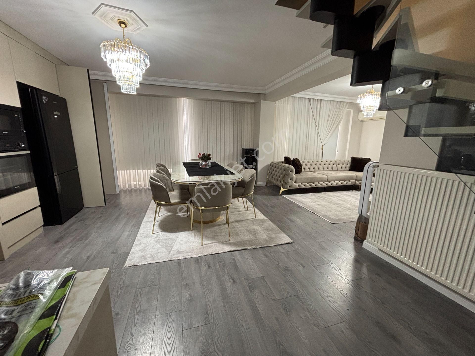 İçi Lüks Yapılı Konyaaltı Cadde Arkası Dubleks Daire - Görsel 3