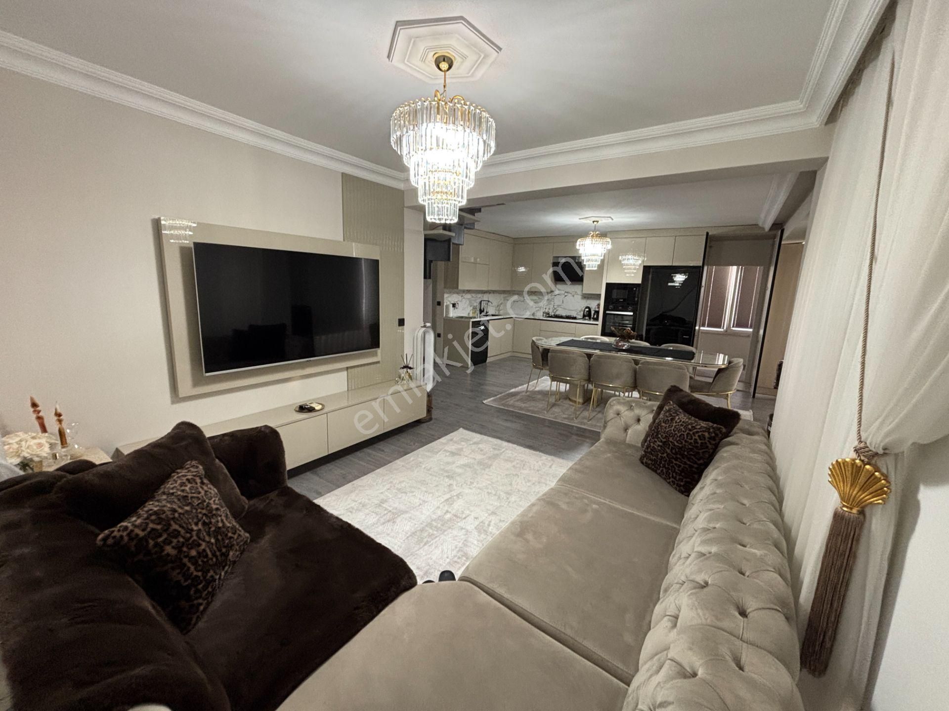 İçi Lüks Yapılı Konyaaltı Cadde Arkası Dubleks Daire - Görsel 7