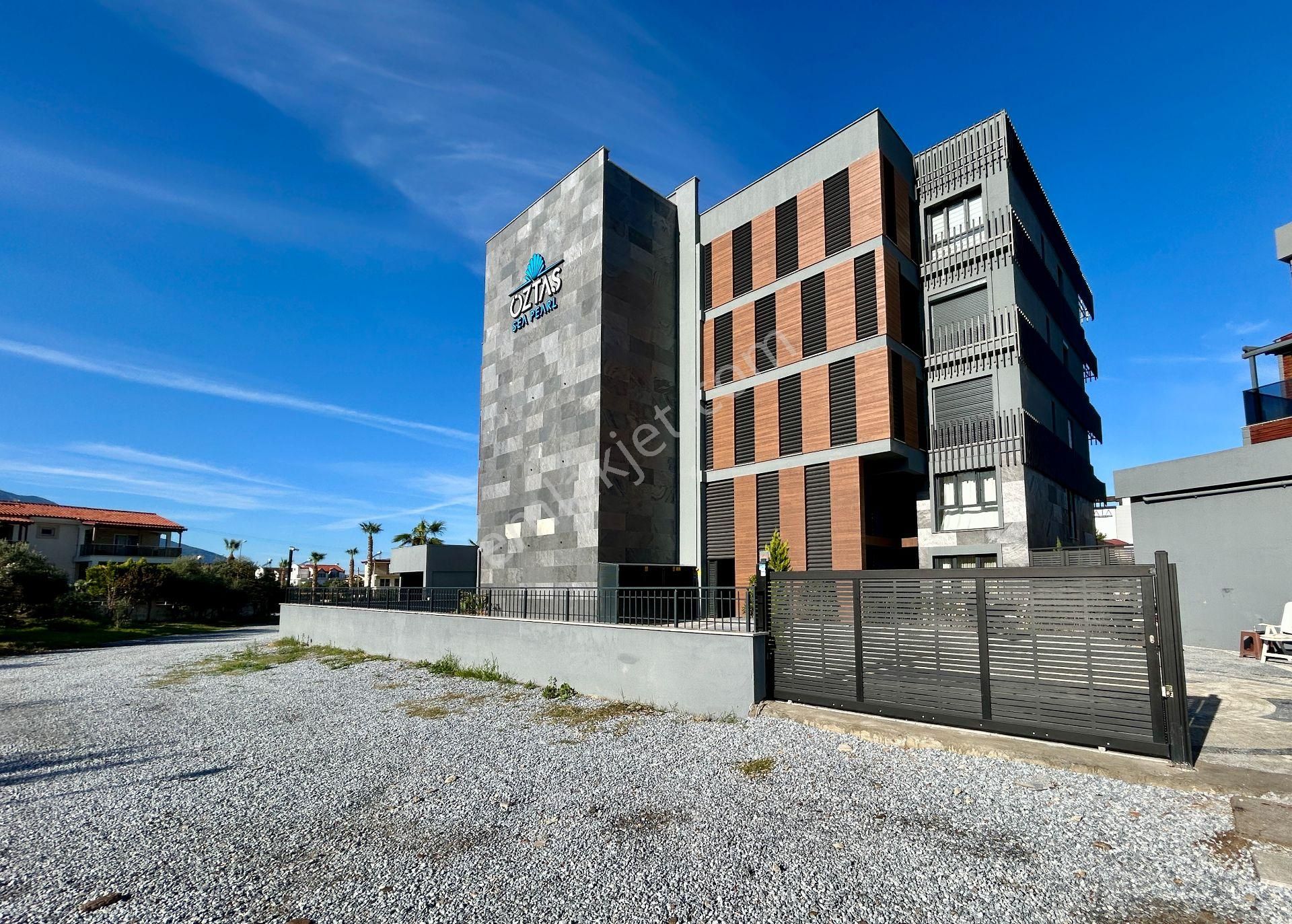 Kuşadası Güzelçamlıda Eşsız Deniz Manzaralı Modern Ve Lüks Satılık Çatı Dubleks - Görsel 4