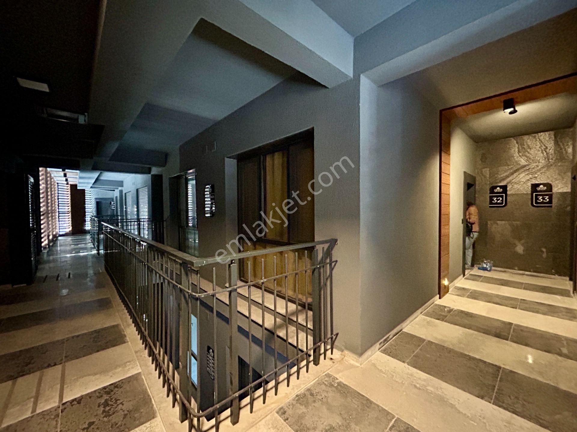 Kuşadası Güzelçamlıda Eşsız Deniz Manzaralı Modern Ve Lüks Satılık Çatı Dubleks - Görsel 22