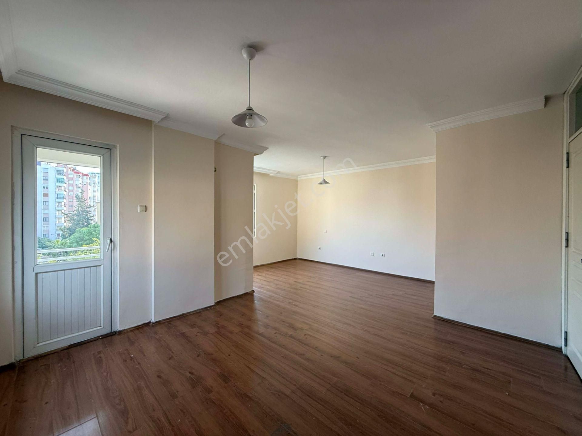 Şafak Emlak Kiralık Metinkasapoğlu Caddesi Üzeri 2+1 125m2 Ofis - Görsel 10
