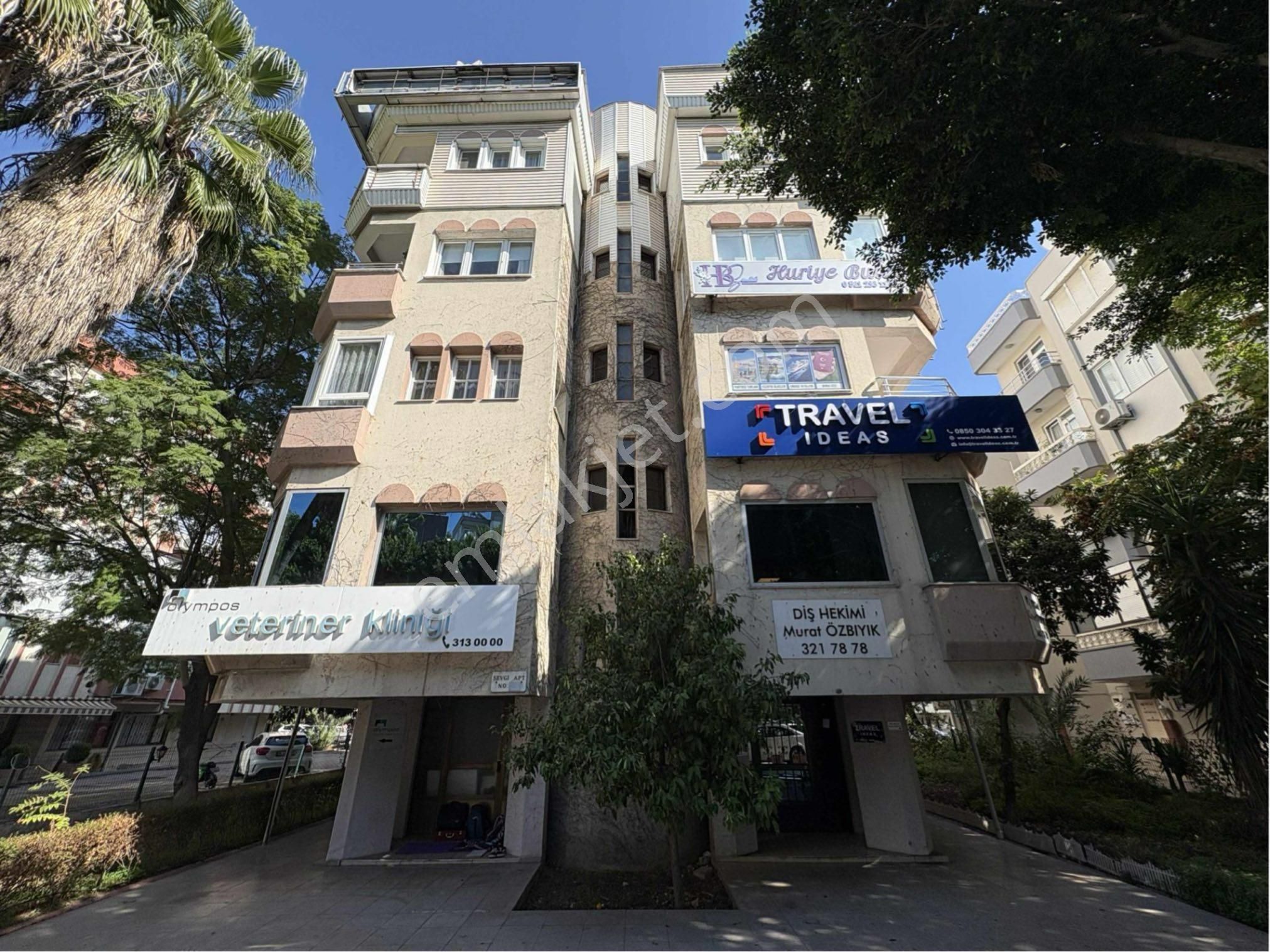 Şafak Emlak Kiralık Metinkasapoğlu Caddesi Üzeri 2+1 125m2 Ofis