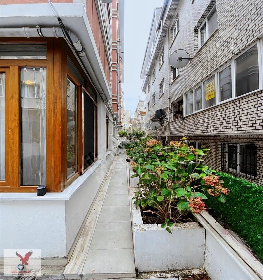 Avcılar Cihangirde 2+1 Masrafsız Satılık Bahçe Katı - Görsel 2