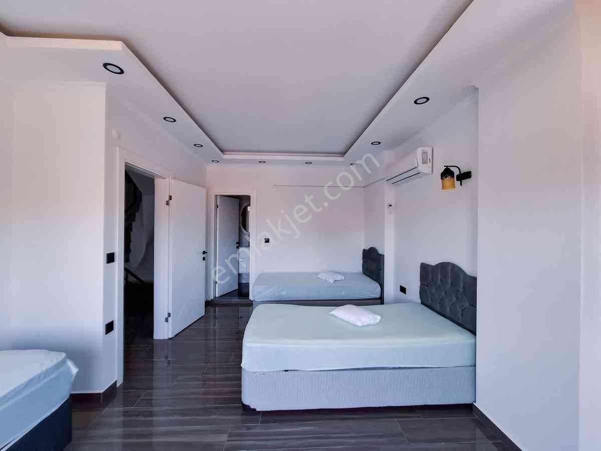 Dıdım Efeler Mahallesı'nde Yüksek Konforlu 4+1 Havuzlu Vılla - Görsel 24