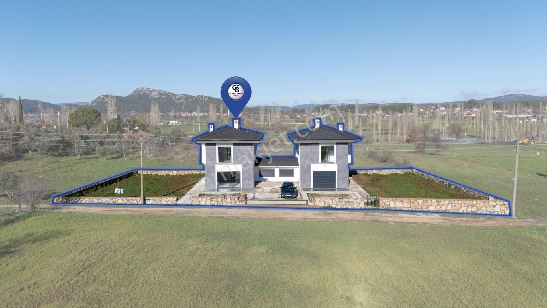 Muğla Menteşe Yenice'de Satılık 4+1 Lüks Villa