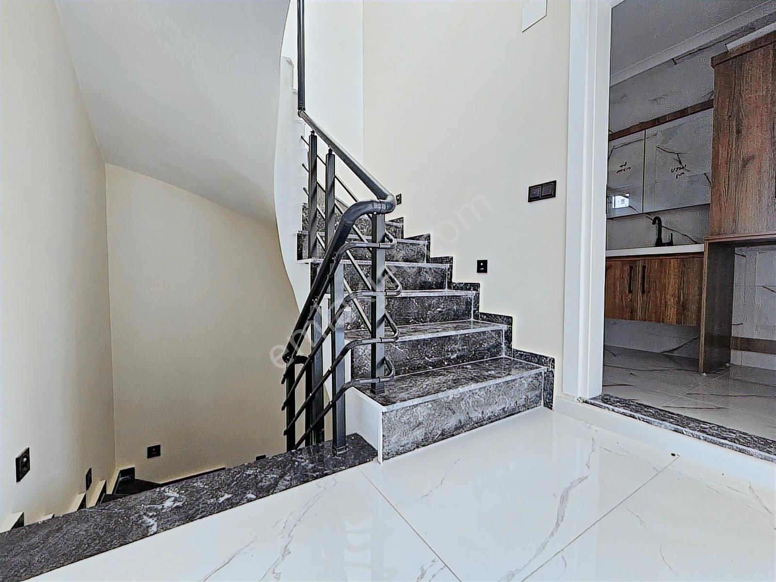 Eu Gayrimenkulden Deniz Ve Doğa Manzaralı 4+1 Villa - Görsel 11