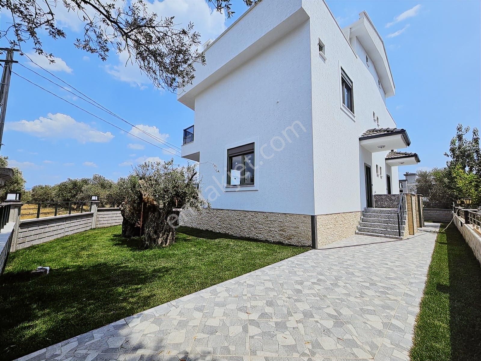 Eu Gayrimenkulden Deniz Ve Doğa Manzaralı 4+1 Villa - Görsel 10