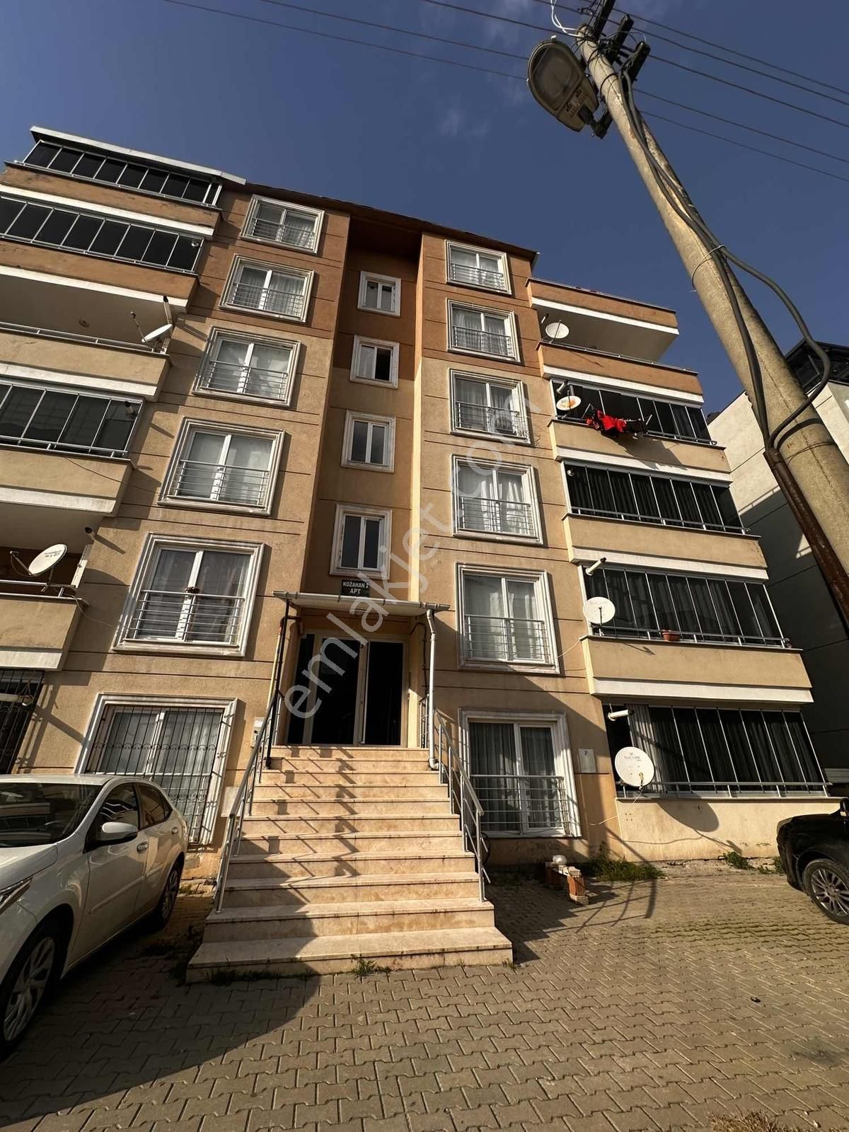 Koza Caddesinde 2+1 Eşyalı Kiralık Daire - Görsel 6