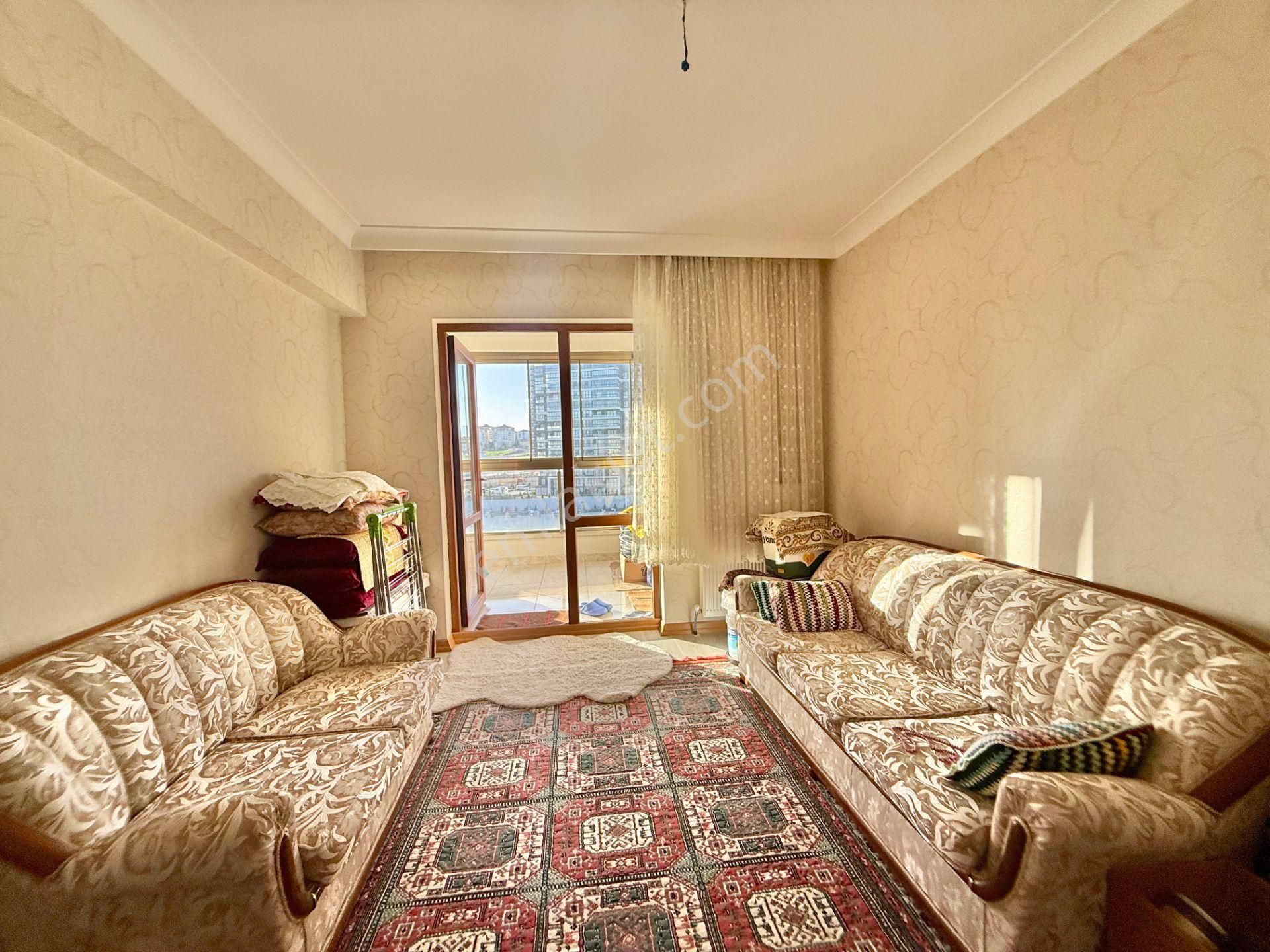 Merkez Mah. Bulvar Cephe Teras Balkonlu Geniş Lüx 4+1 - Görsel 23