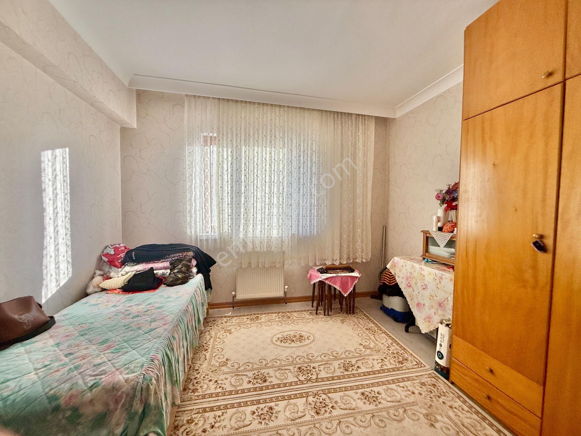 Merkez Mah. Bulvar Cephe Teras Balkonlu Geniş Lüx 4+1 - Görsel 15