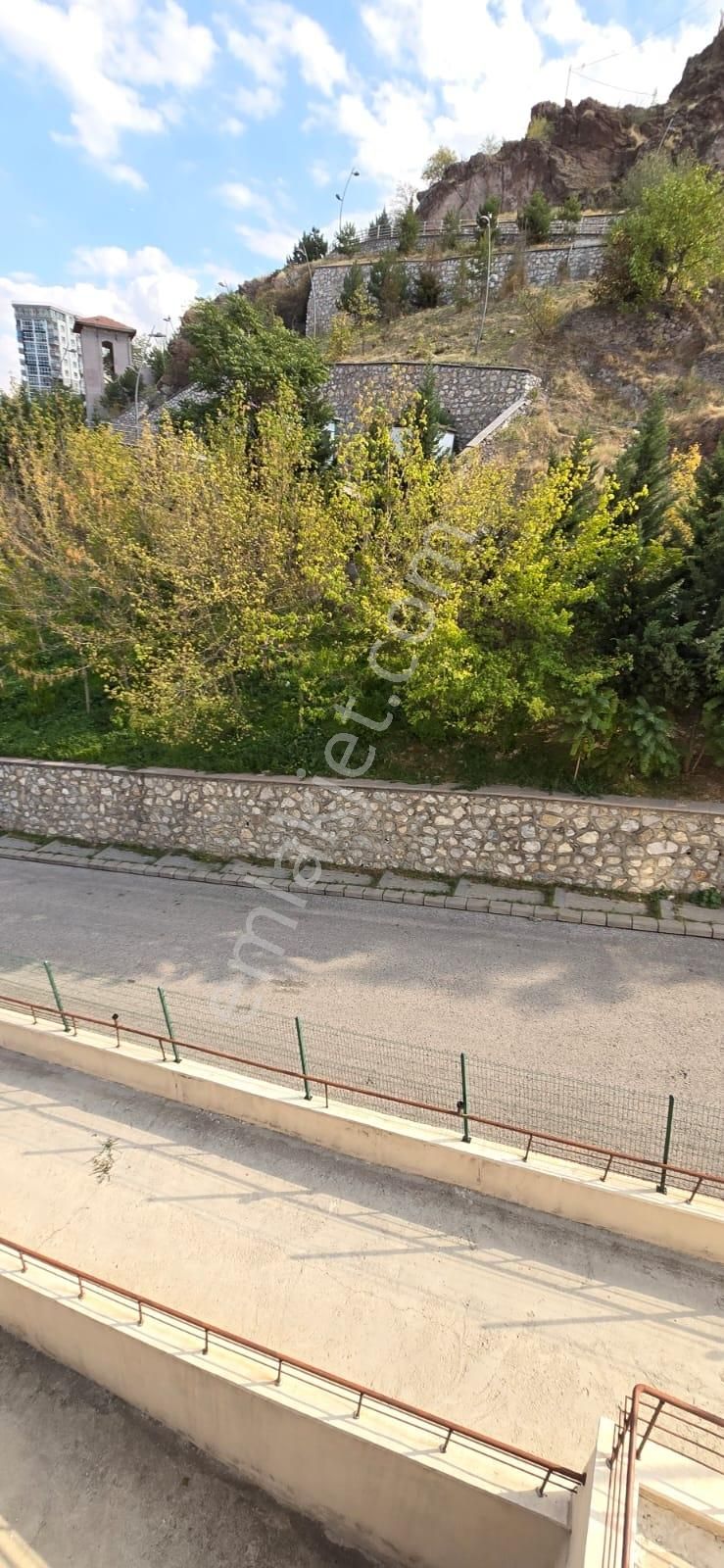 Merkez Emlak 3+1 Kat 9 Doğu Cephe İçi Full Yapılı 123 M2 Asansör - Görsel 10