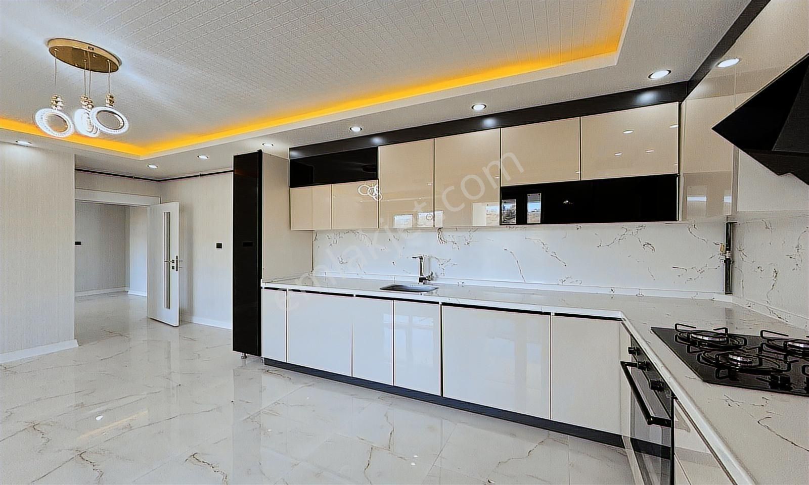 Bulvar Gayrimenkul Güvencesiyle Muhteşem Mimarisi İle Sıfır 2+1! - Görsel 7